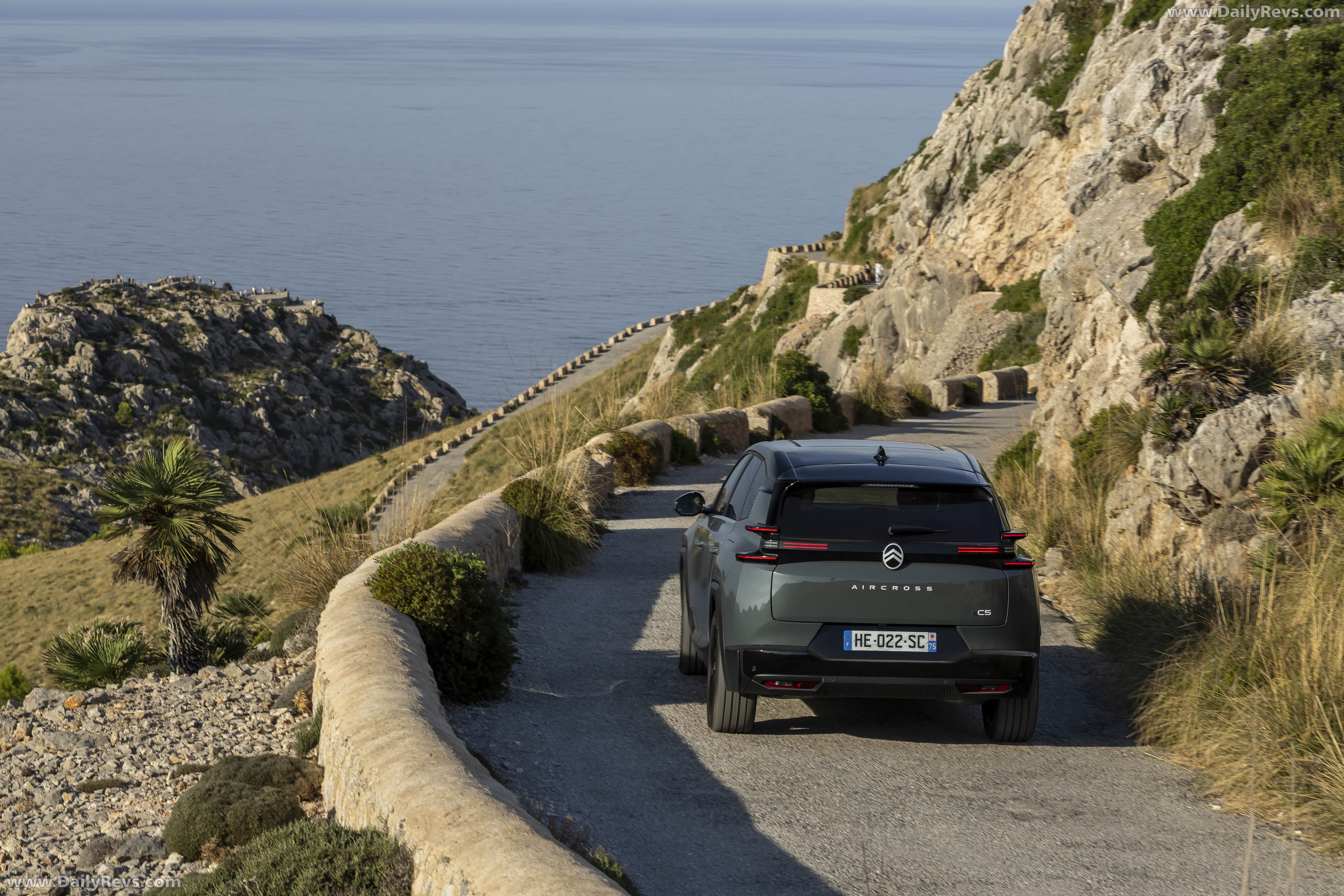 2026 Citroen C5 Aircross BEV Rear View