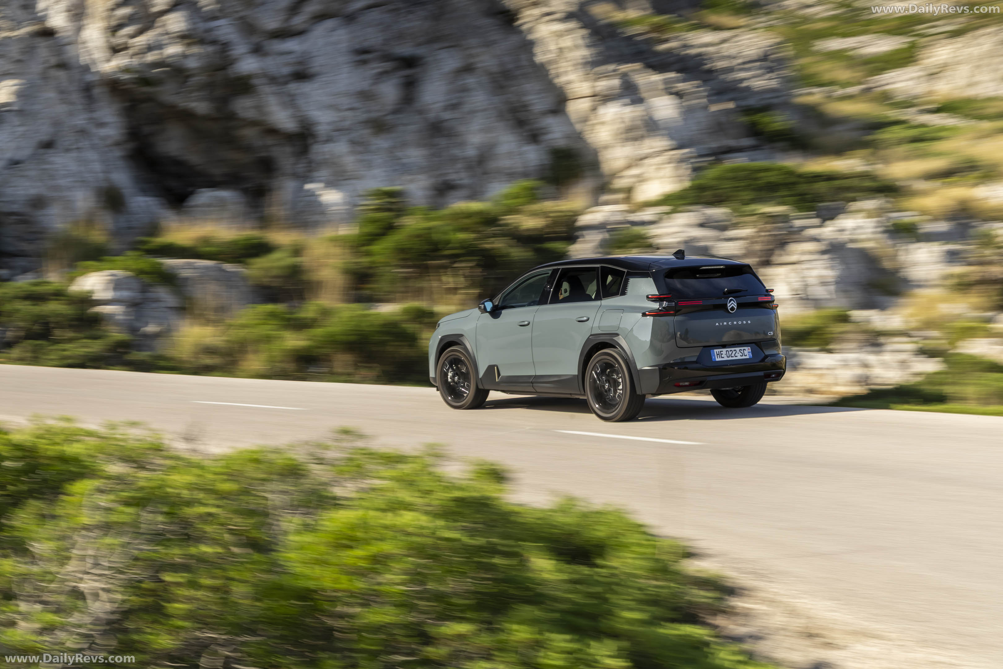 2026 Citroen C5 Aircross BEV Rear View