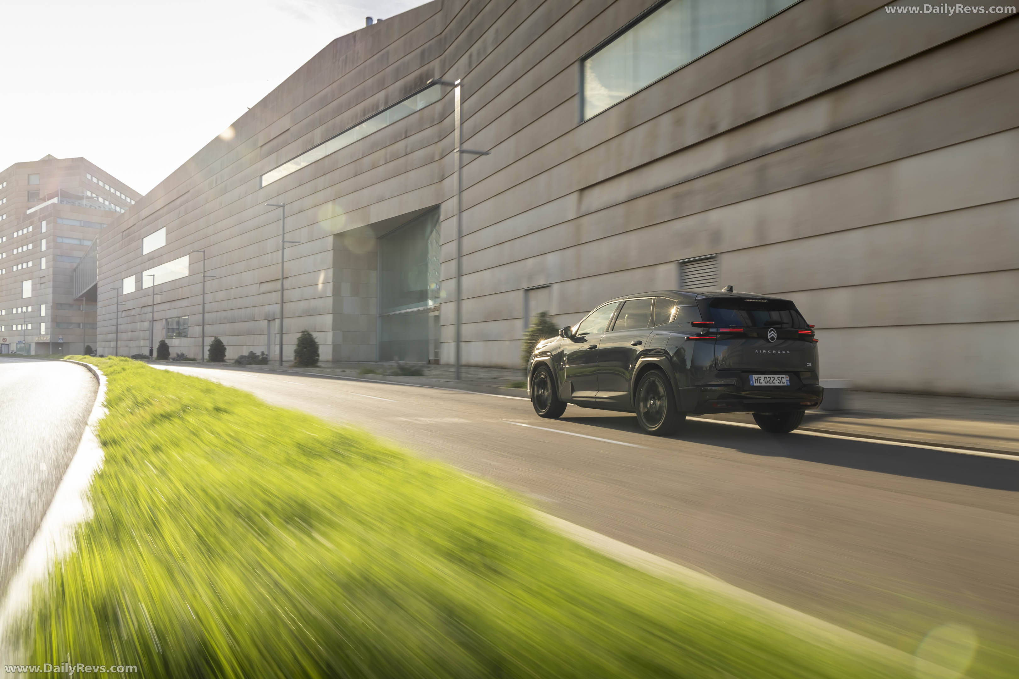 2026 Citroen C5 Aircross BEV Rear View