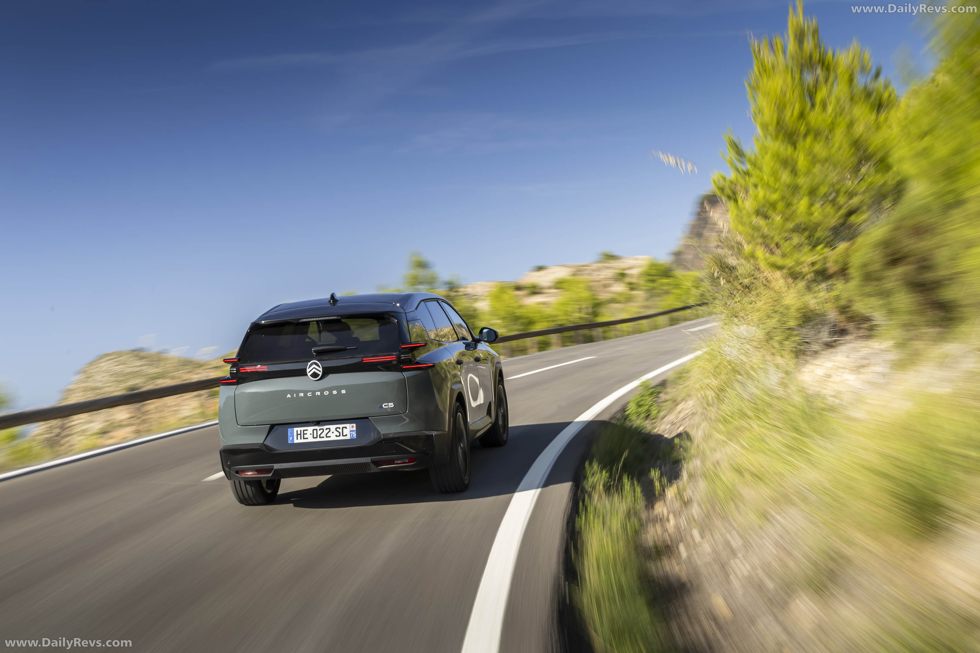 2026 Citroen C5 Aircross BEV Rear View