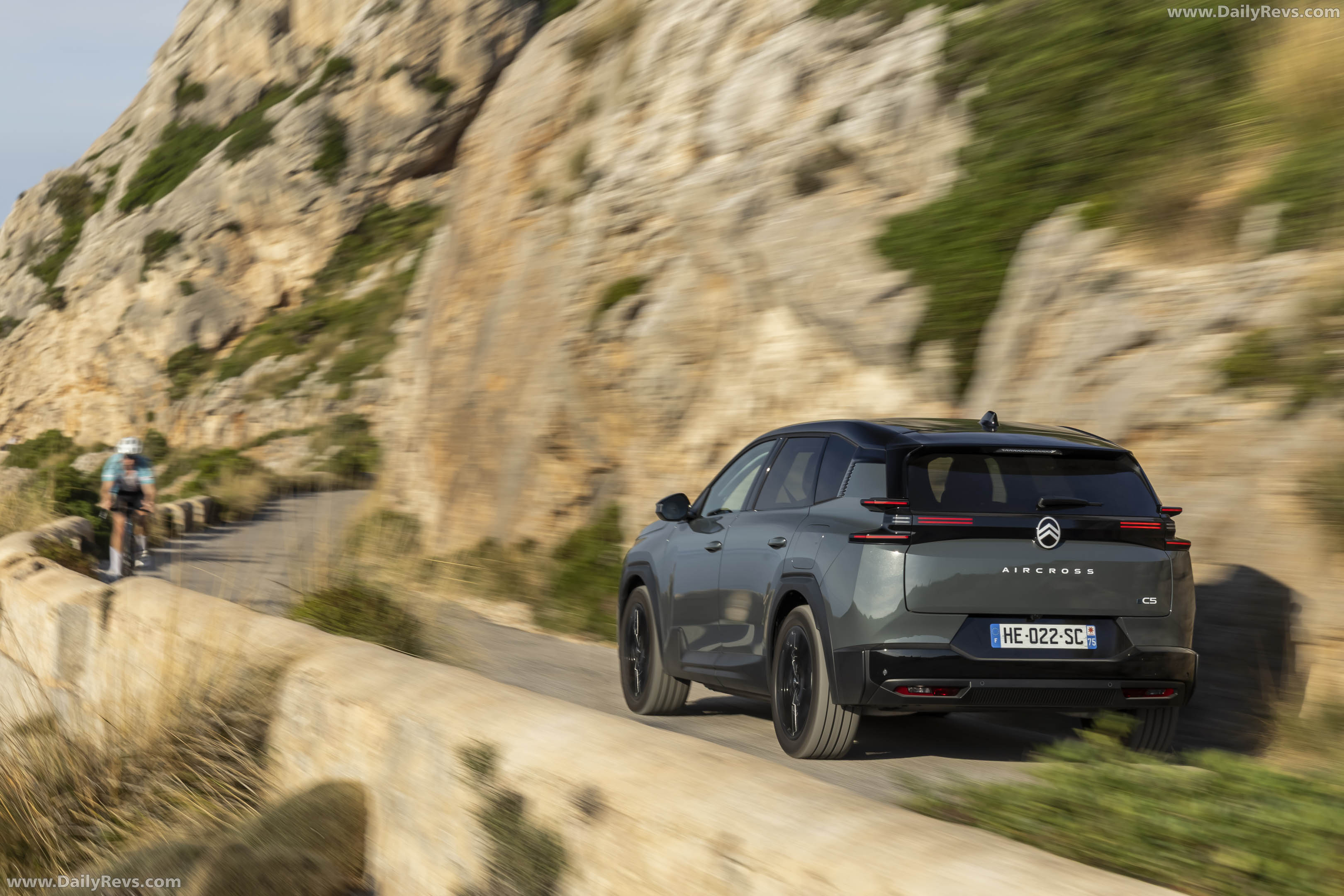 2026 Citroen C5 Aircross BEV Rear View