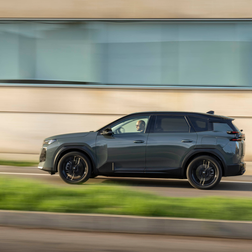 2026 Citroen C5 Aircross BEV Side View