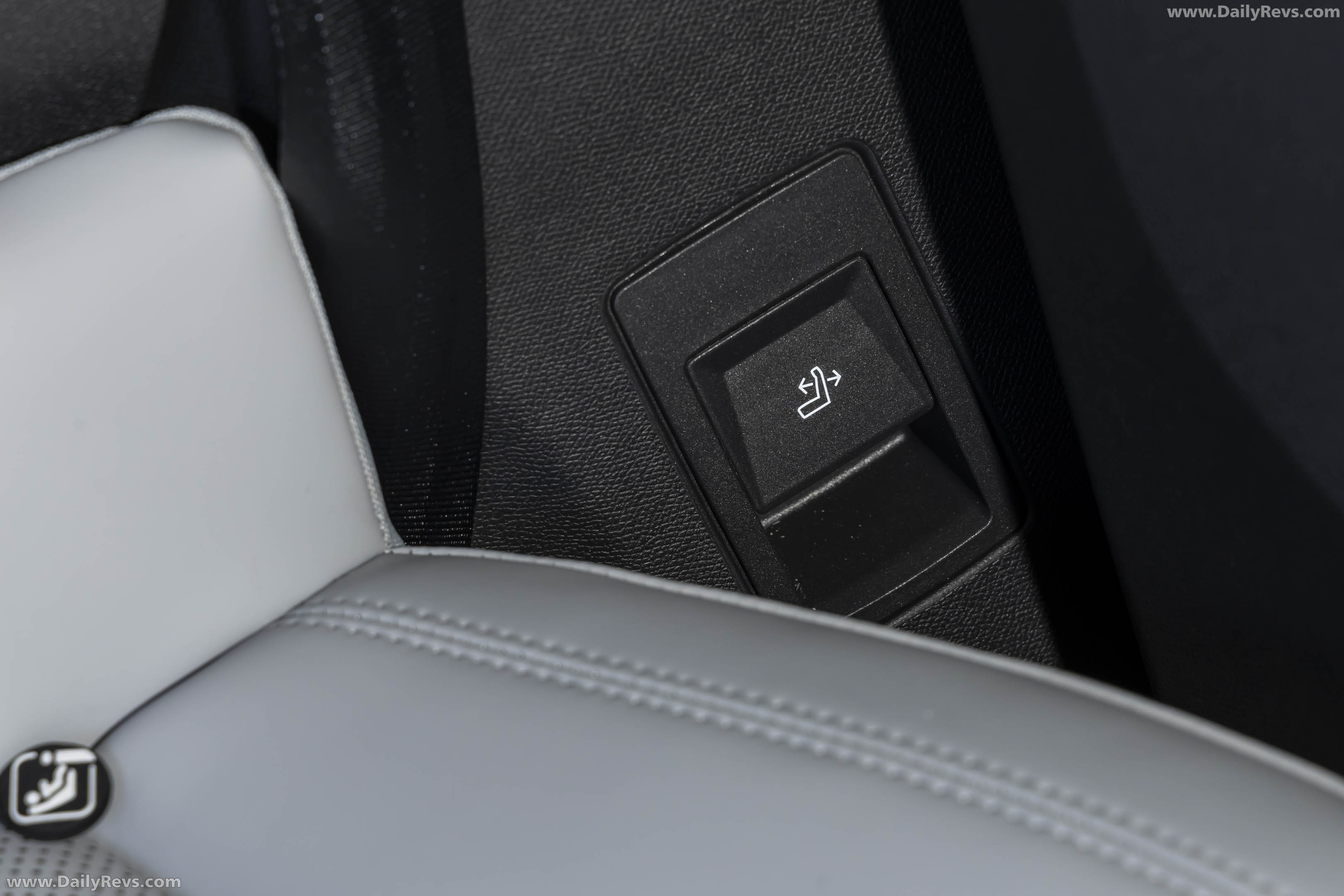 2026 Citroen C5 Aircross BEV Interior