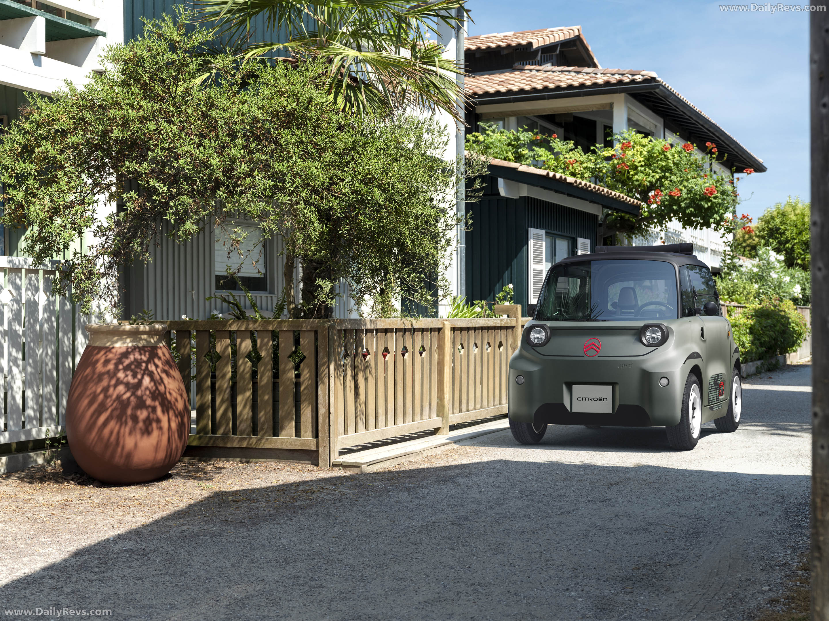 2027 Citroen AMI Outdoor Front View