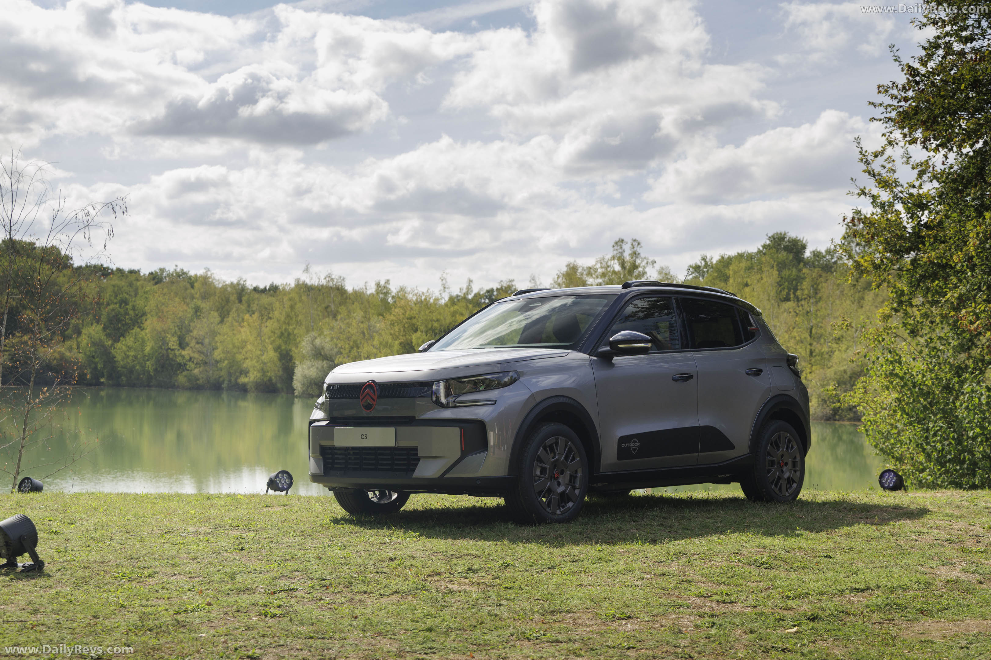 2027 Citroen C3 Outdoor Front View