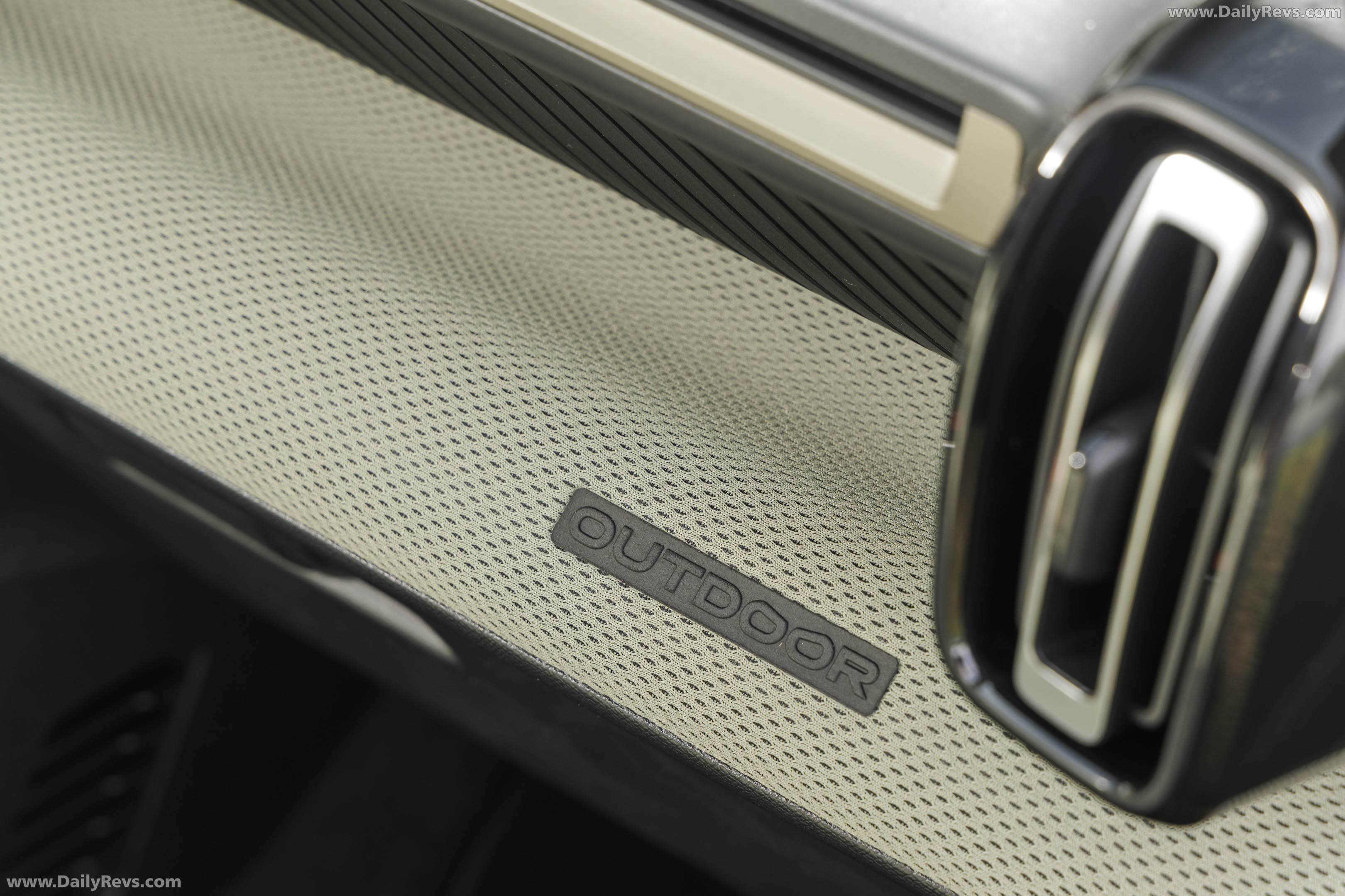 2027 Citroen C3 Outdoor Interior