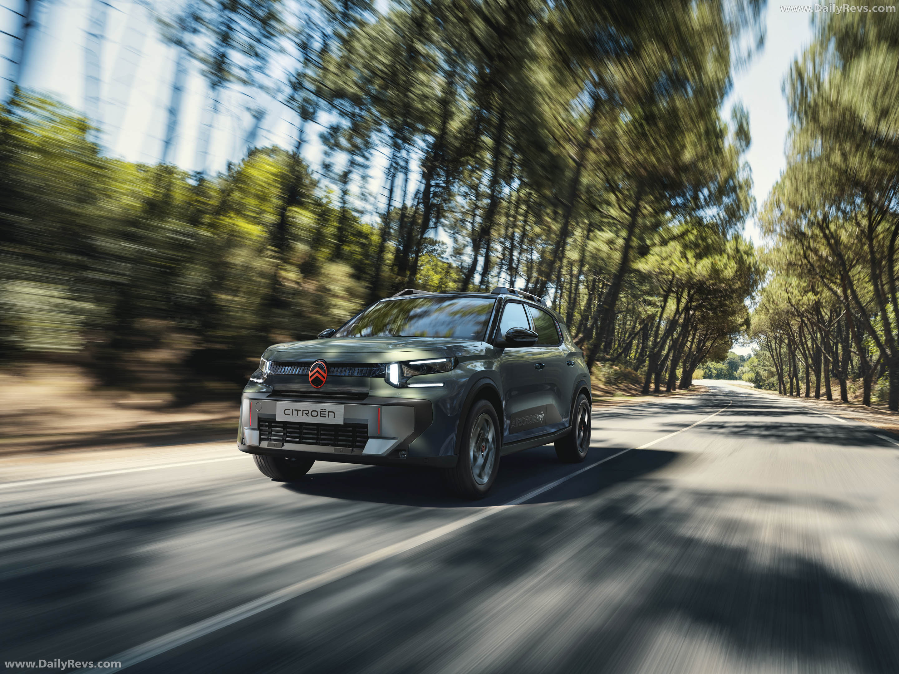 2027 Citroen C3 Aircross Outdoor Front View
