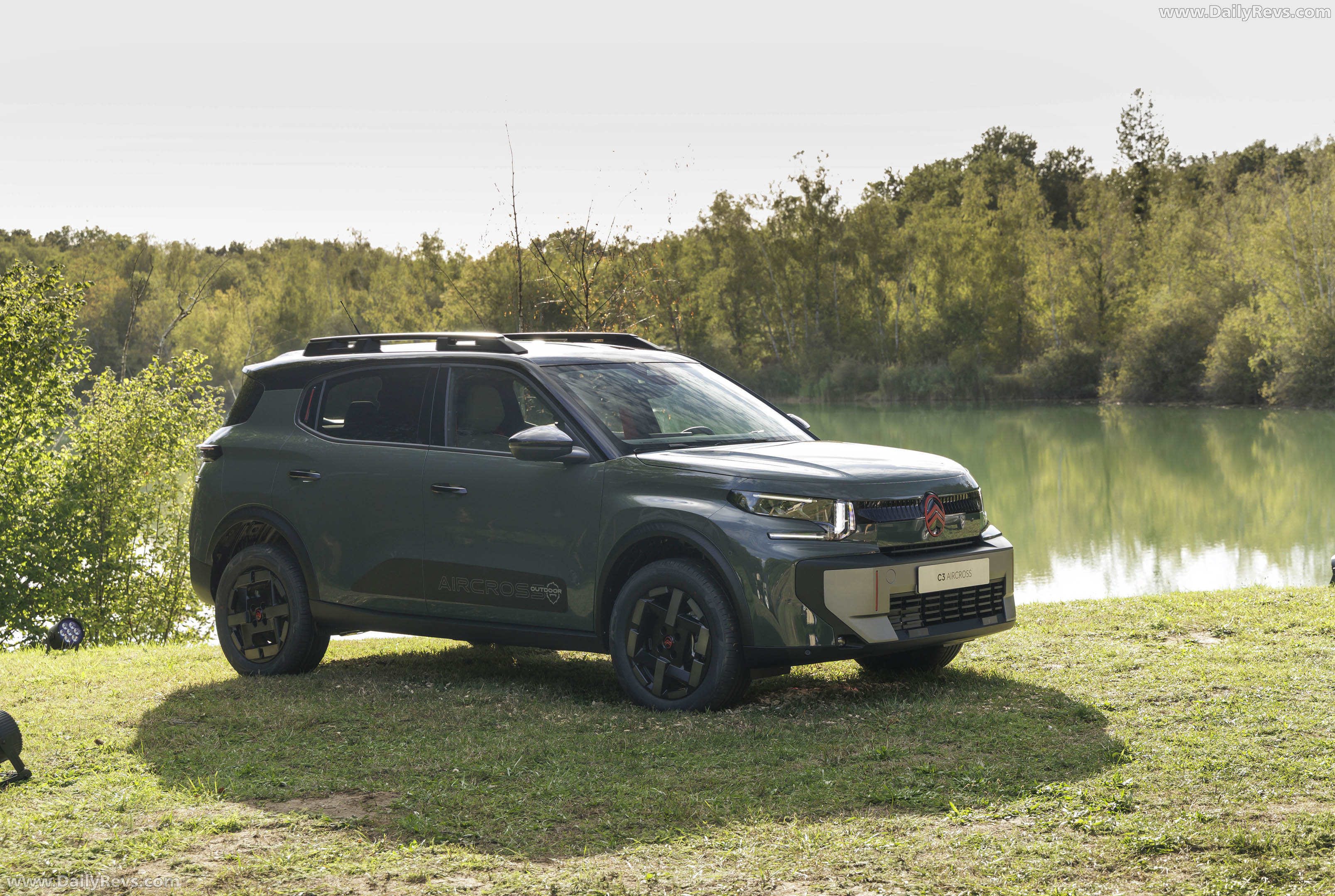 2027 Citroen C3 Aircross Outdoor Front View