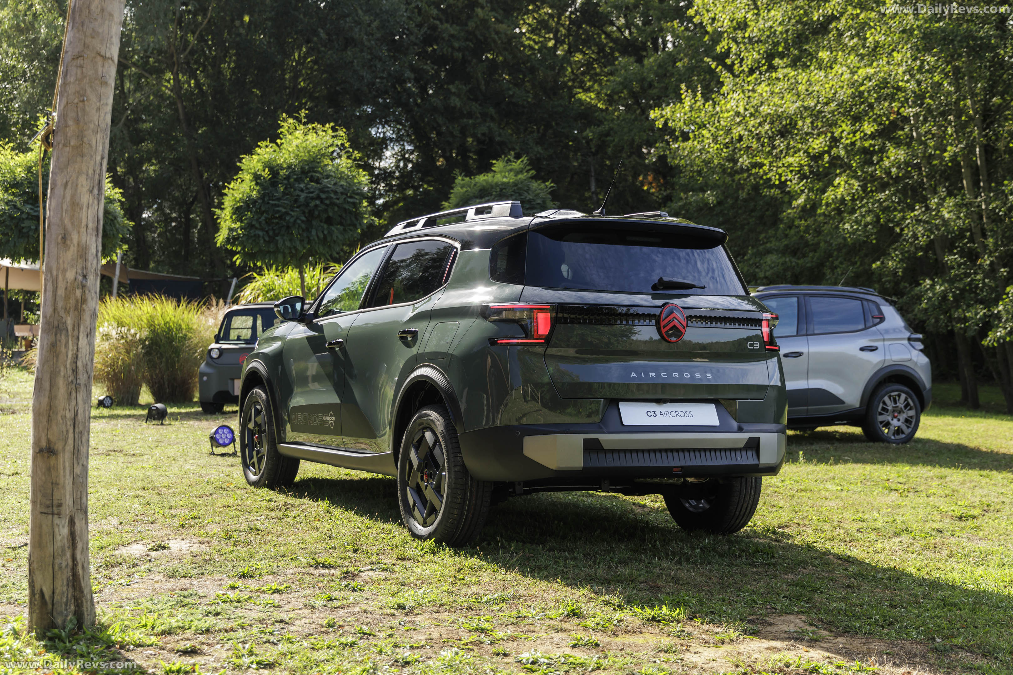2027 Citroen C3 Aircross Outdoor Rear View