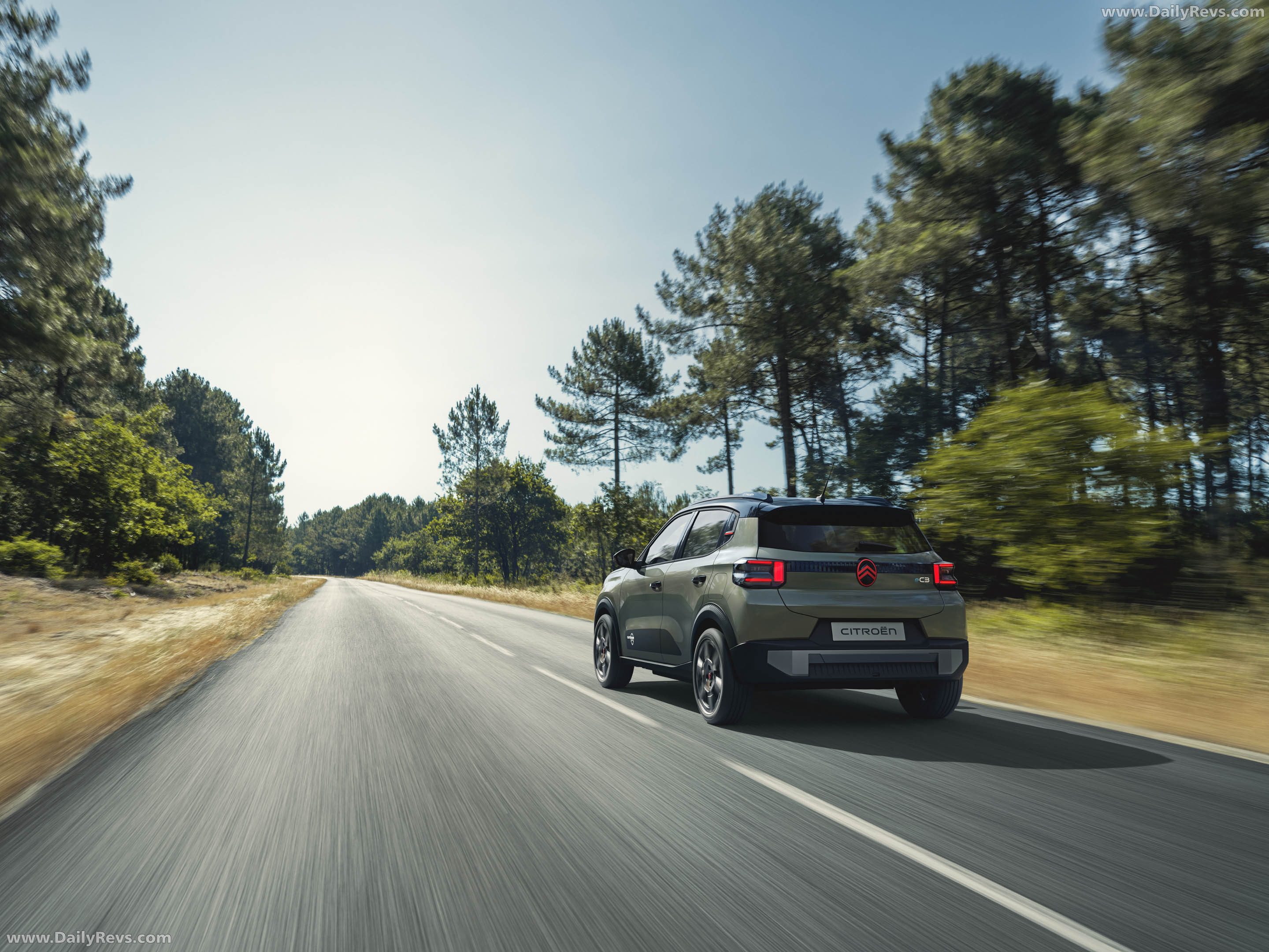 2027 Citroen C3 Aircross Outdoor Rear View