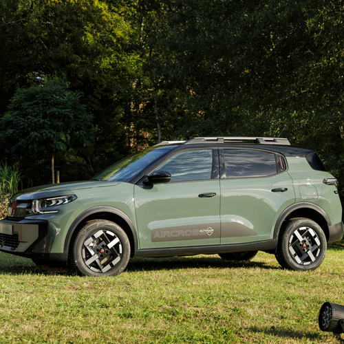 2027 Citroen C3 Aircross Outdoor Side View
