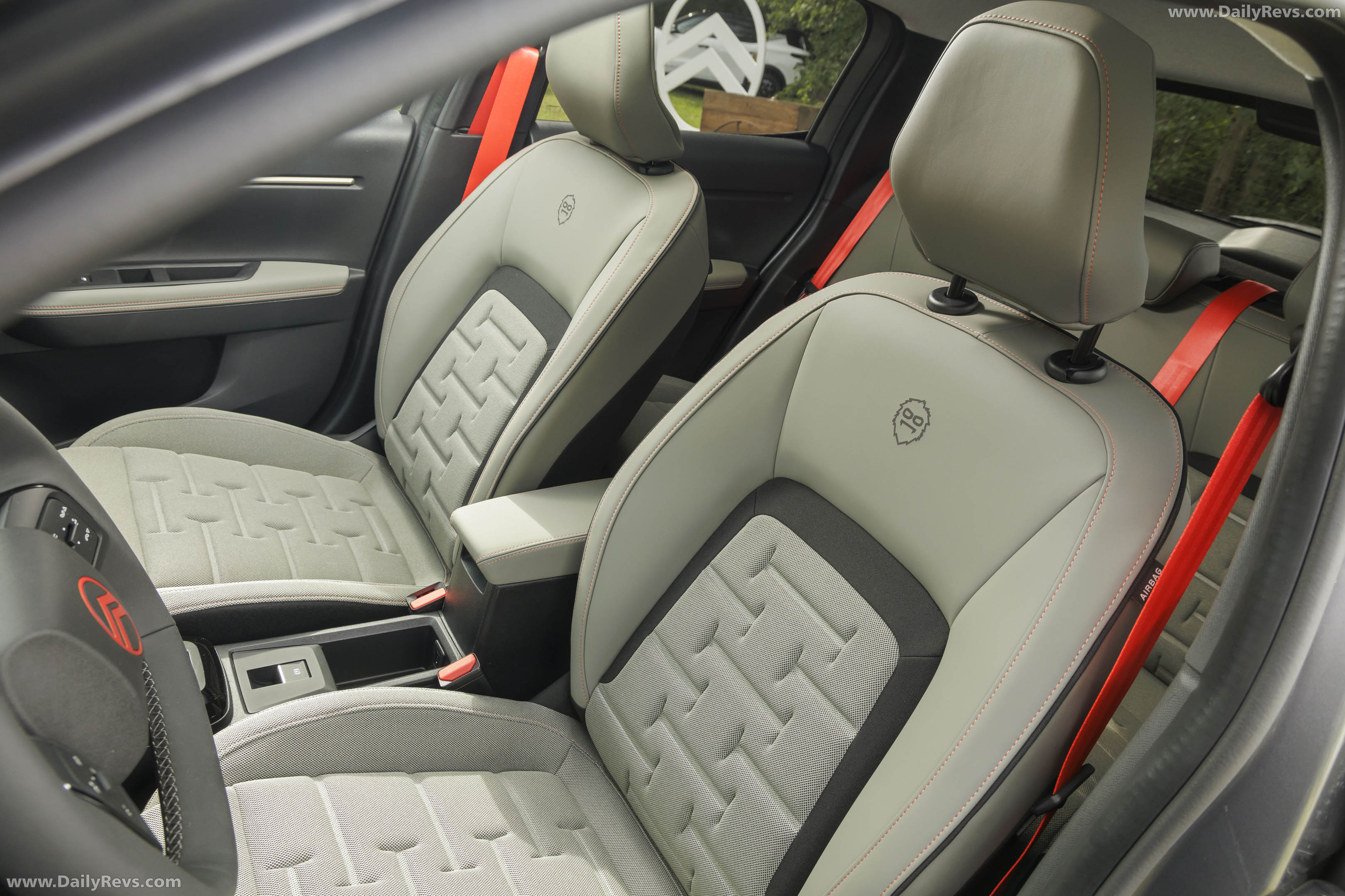 2027 Citroen C3 Aircross Outdoor Interior