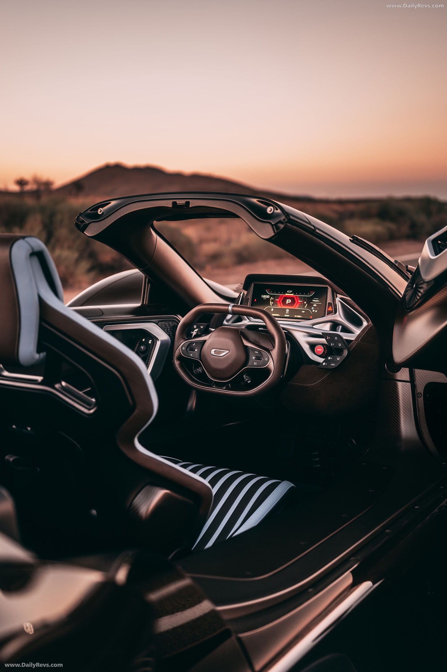 2027 Czinger 21C Spyder Interior