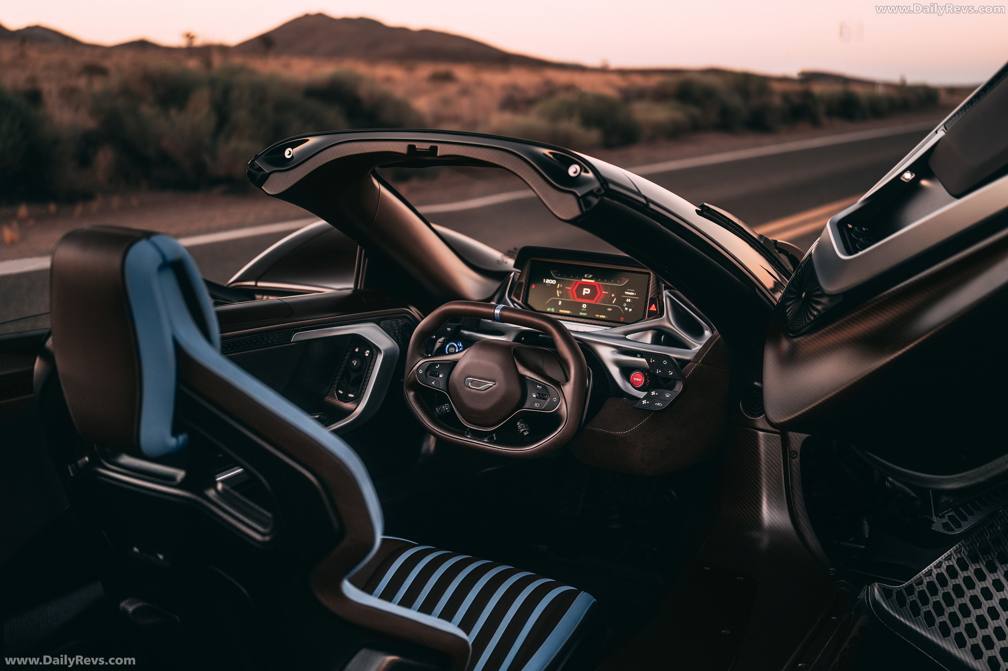 2027 Czinger 21C Spyder Interior