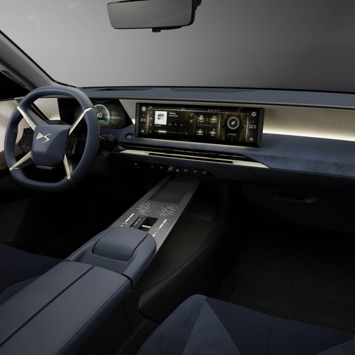 2027 DS No7 Interior
