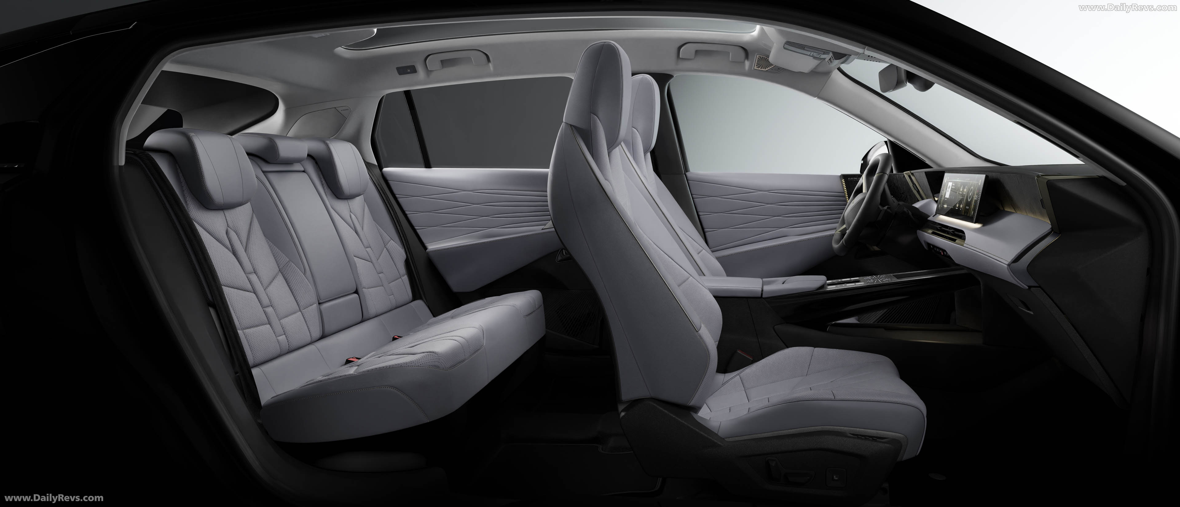 2027 DS No7 Interior