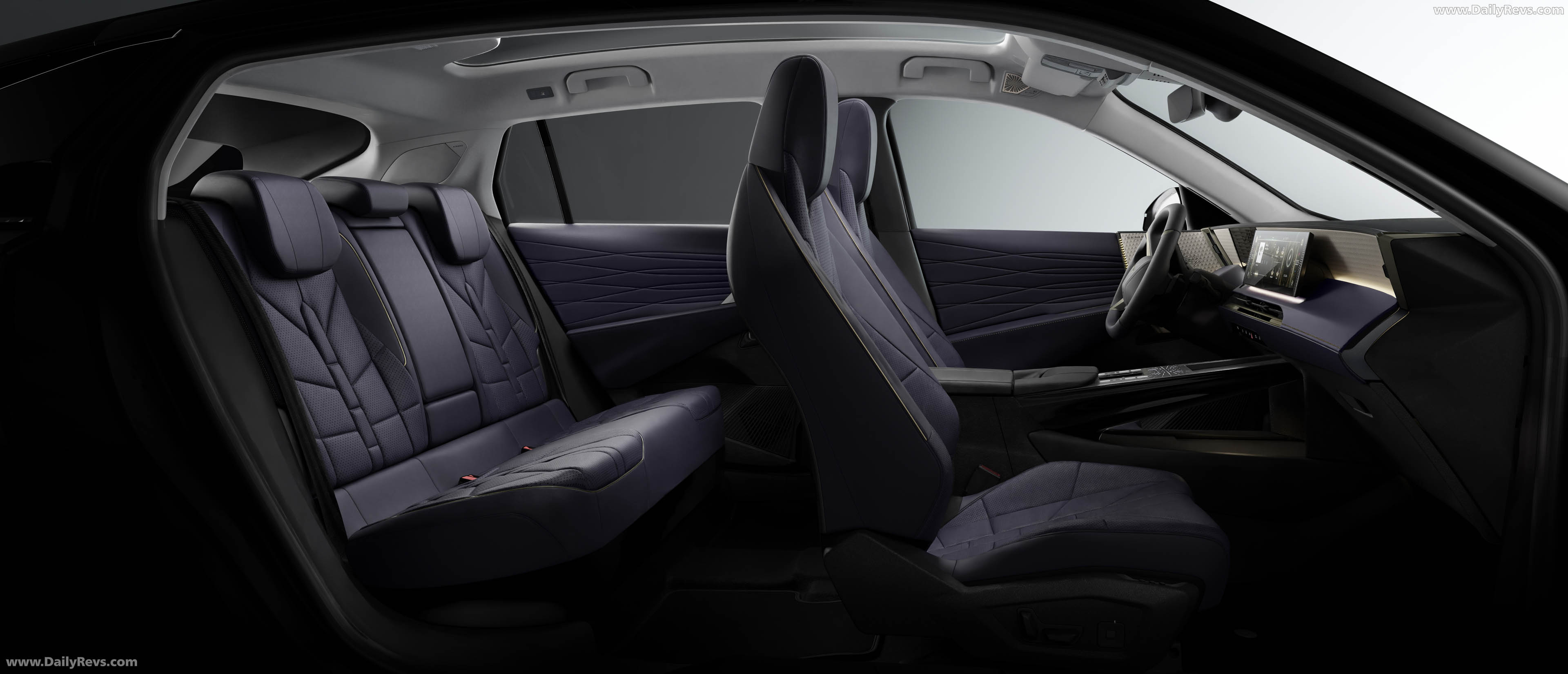 2027 DS No7 Interior