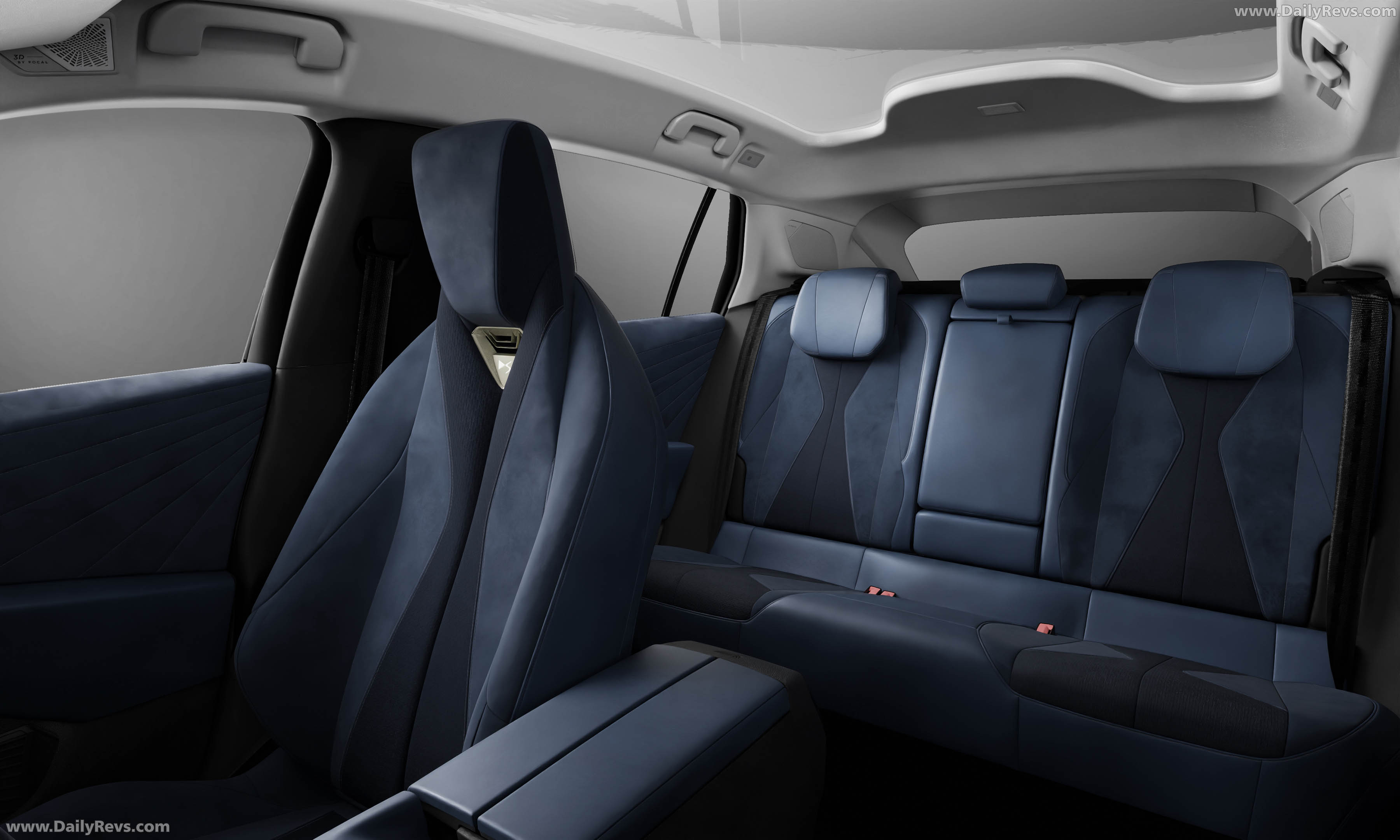 2027 DS No7 Interior