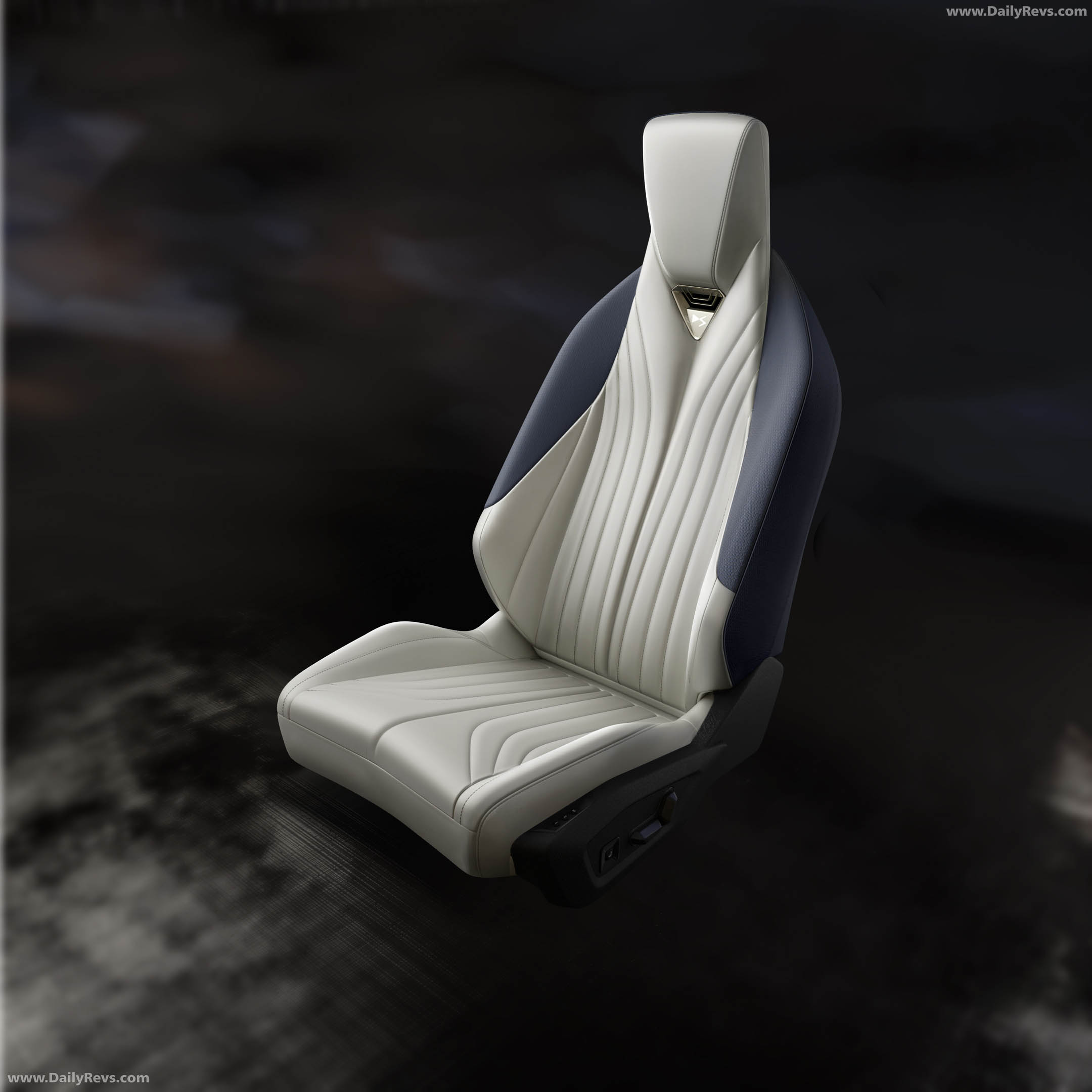 2027 DS No7 Interior