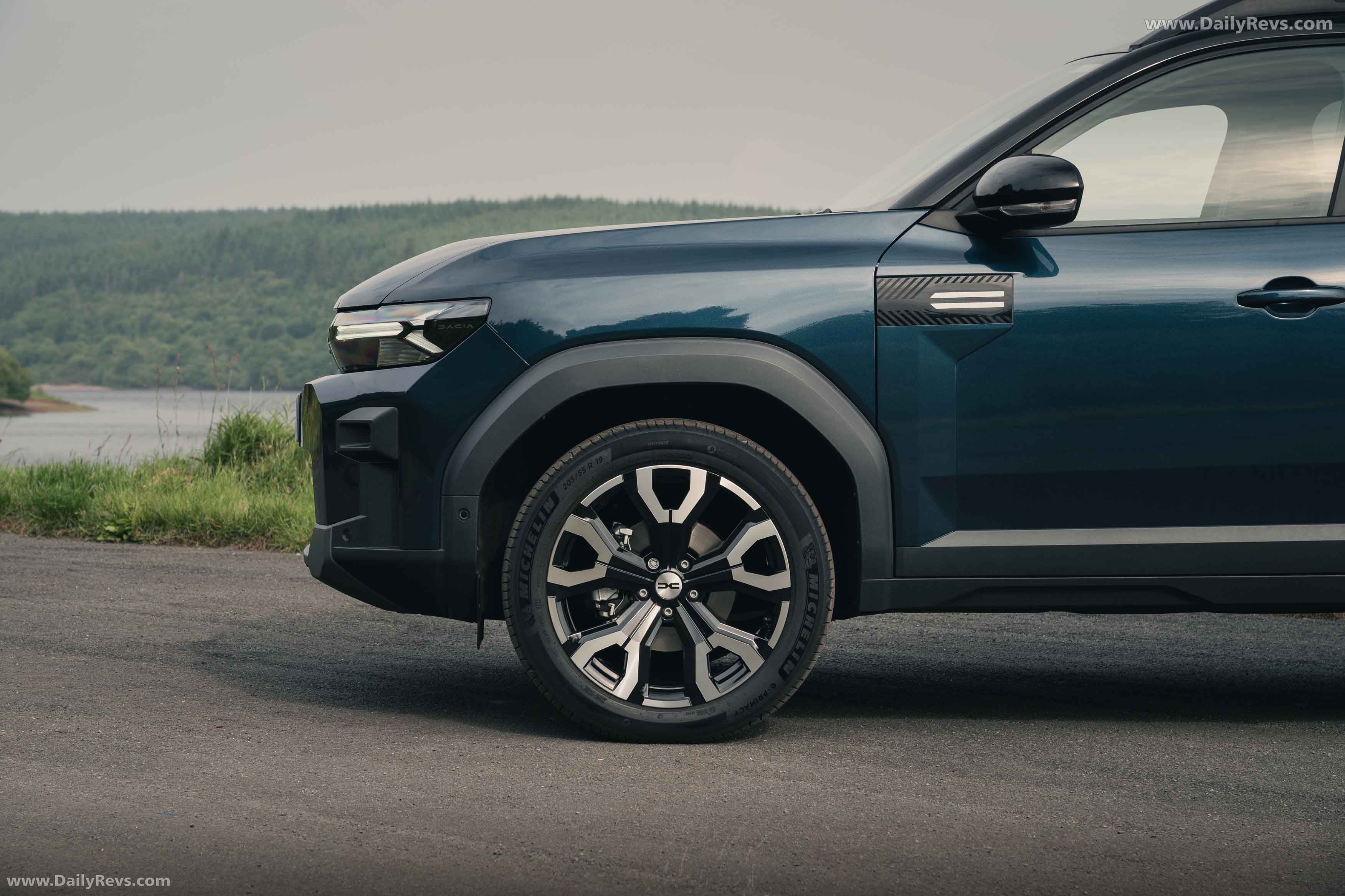 2025 Dacia Bigster UK Version Exterior