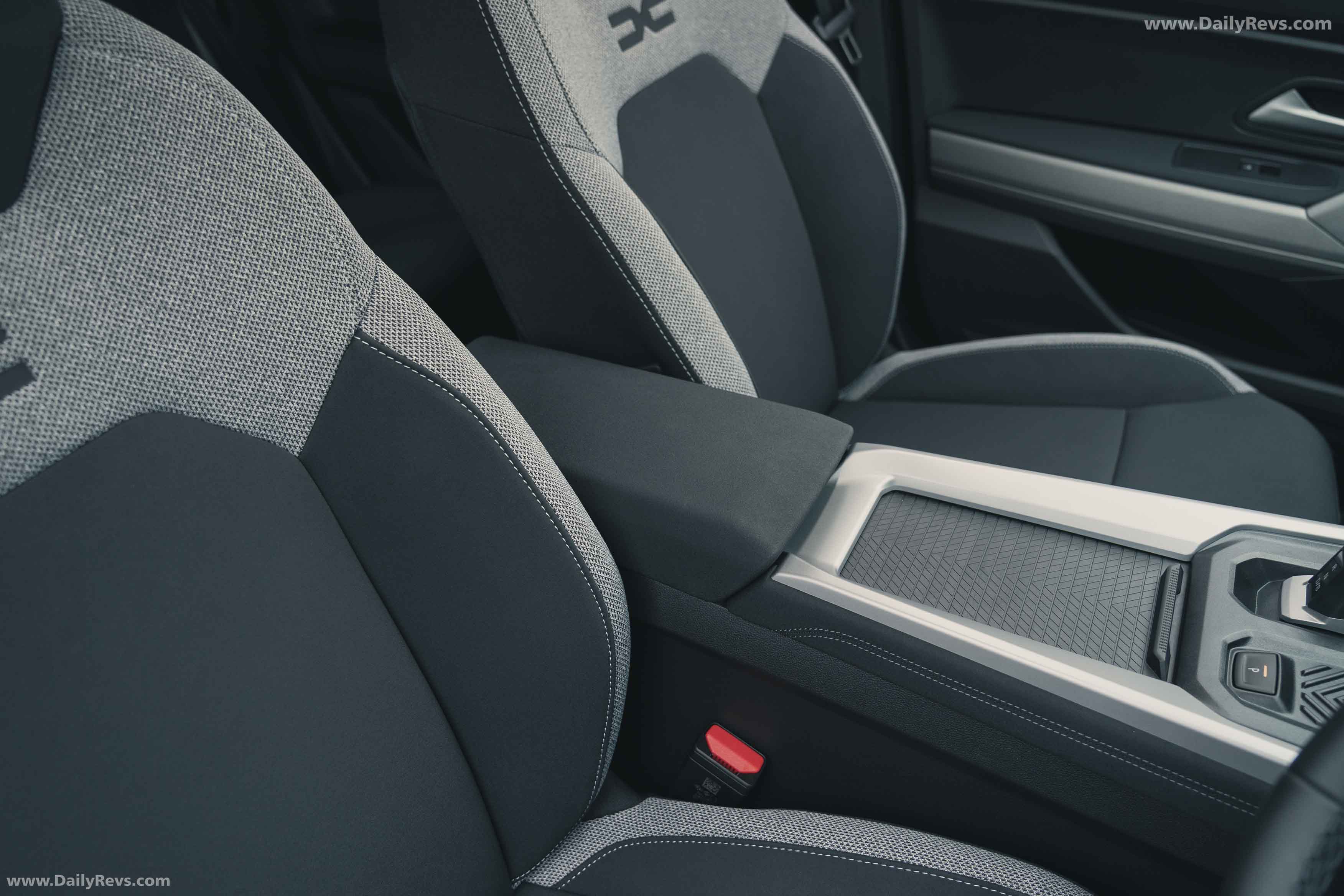 2025 Dacia Bigster UK Version Interior