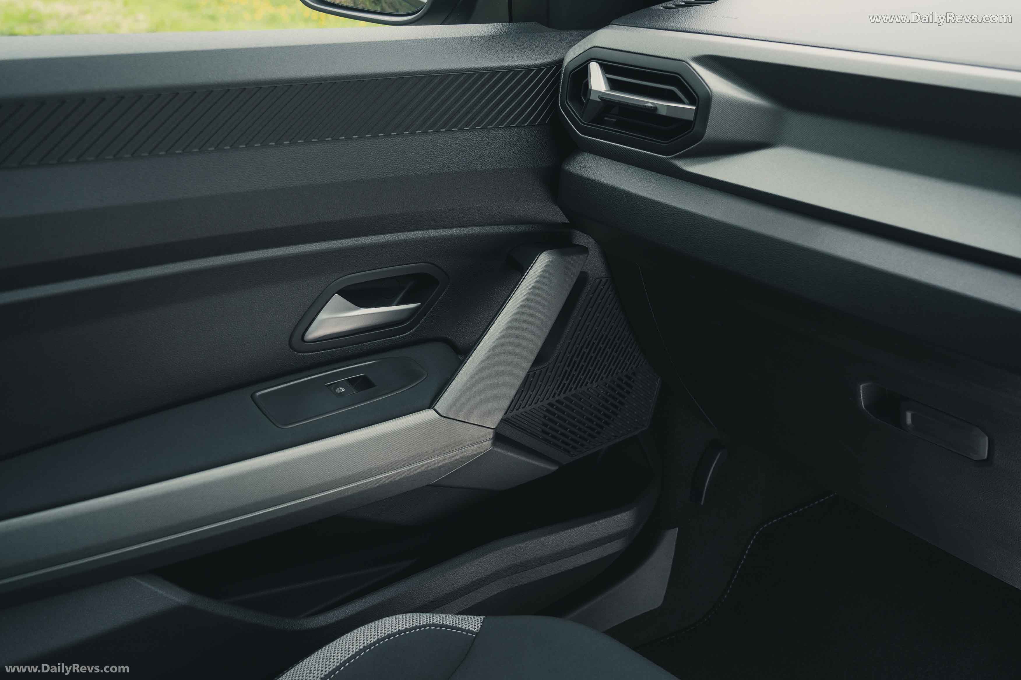 2025 Dacia Bigster UK Version Interior