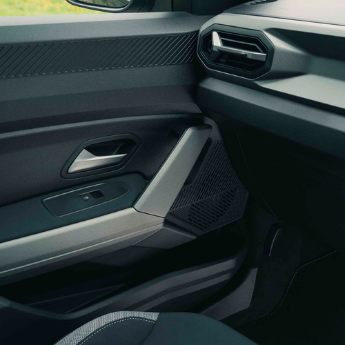 2025 Dacia Bigster UK Version Interior