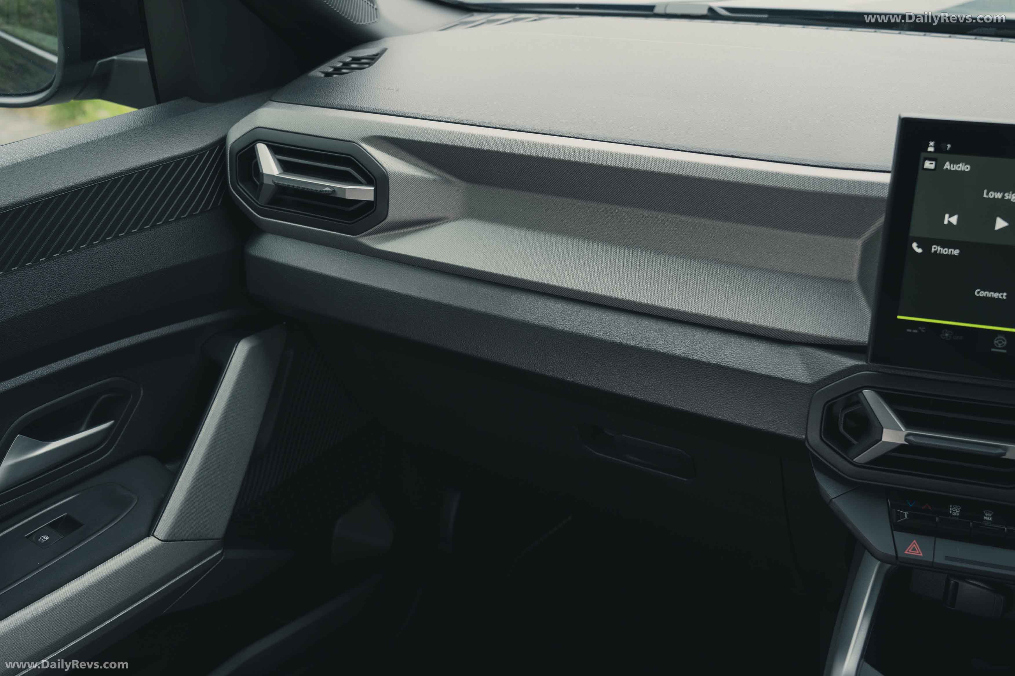 2025 Dacia Bigster UK Version Interior