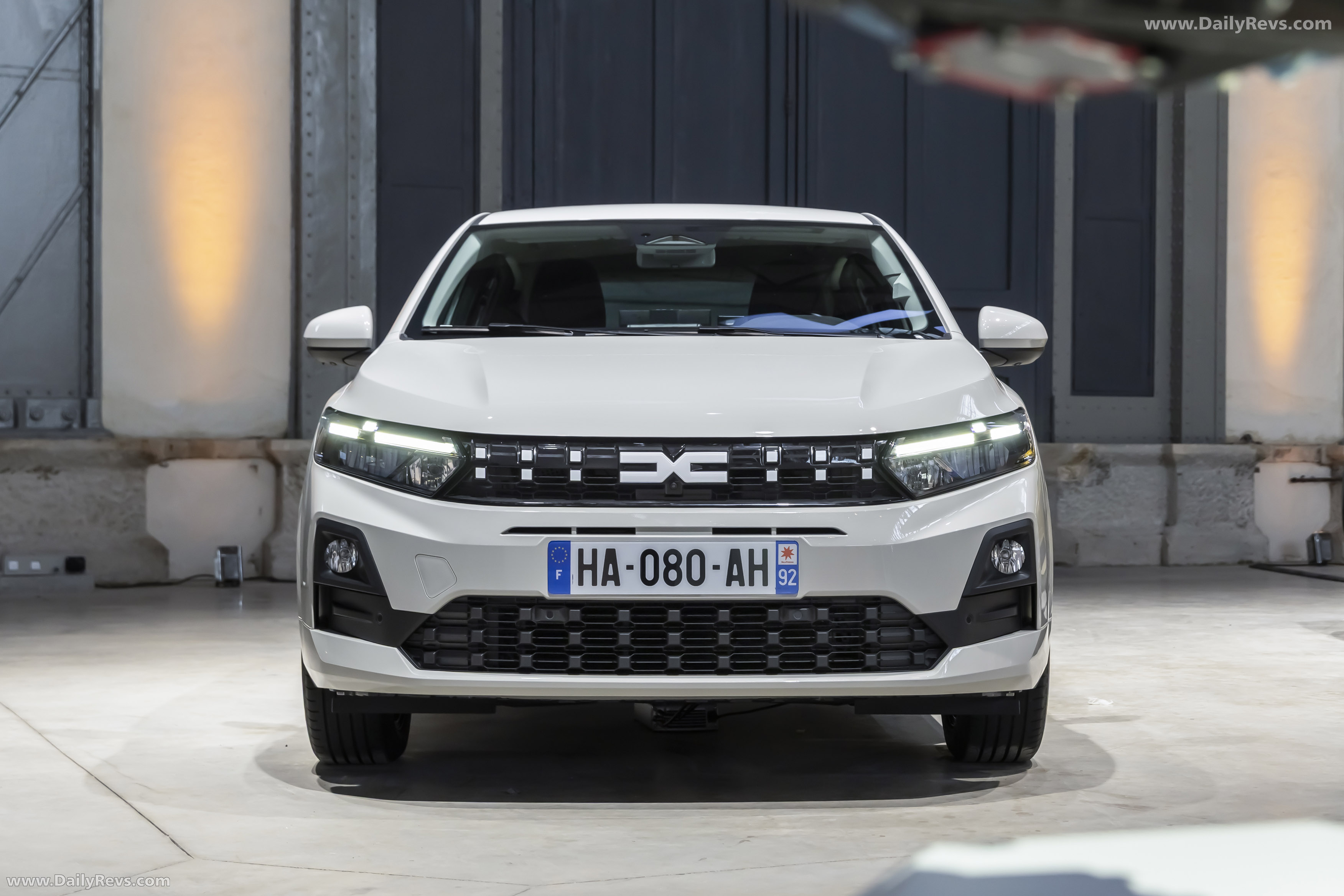 2025 Dacia Sandero Front View