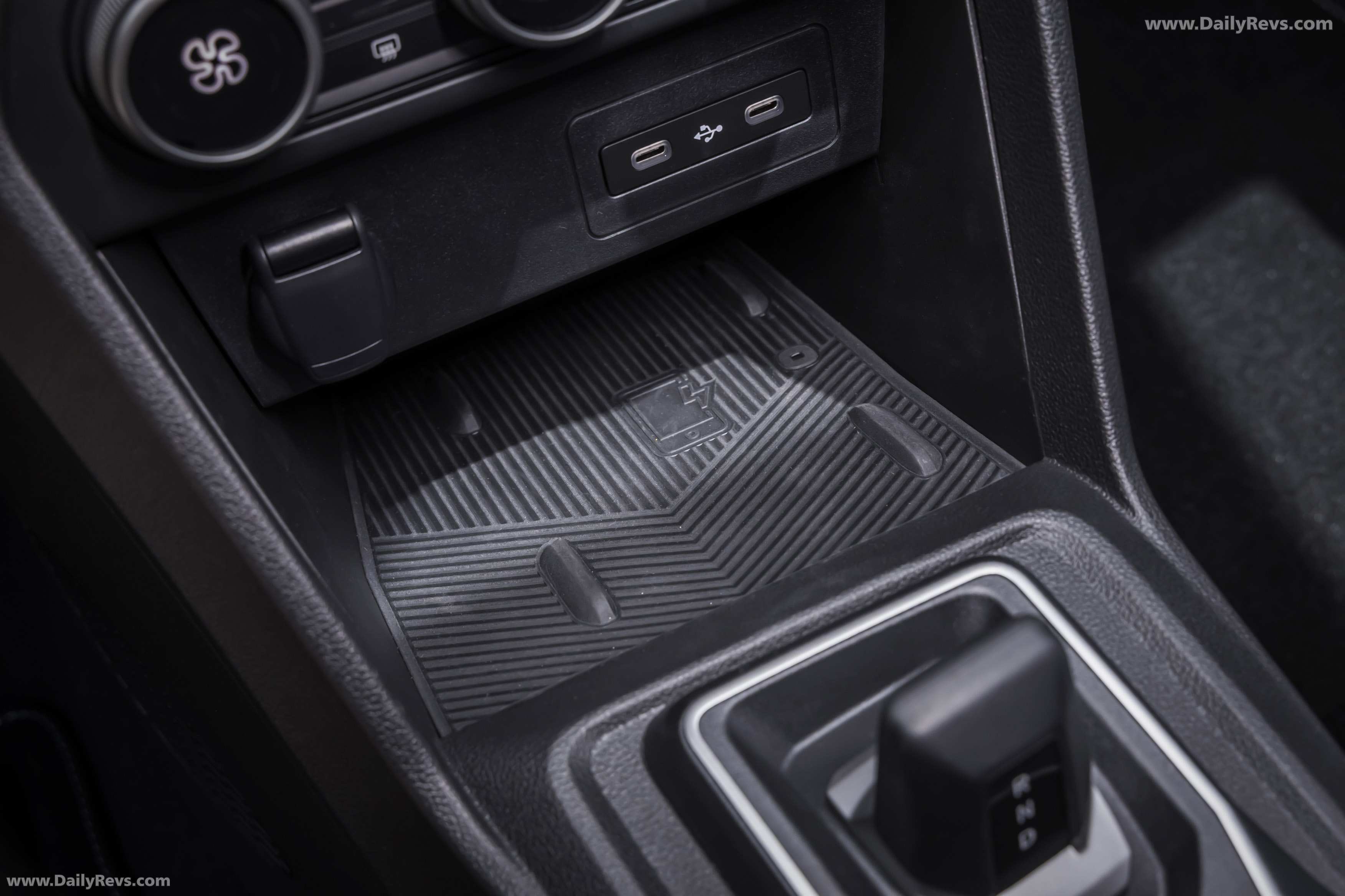 2025 Dacia Sandero Interior