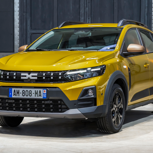 2025 Dacia Sandero Stepway Front View