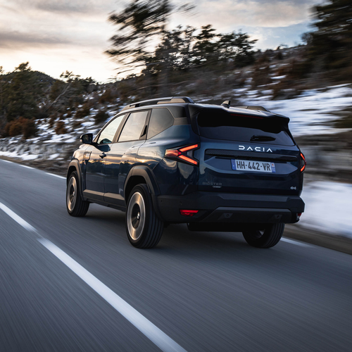 2026 Dacia Bigster Hybrid G-150 4x4 Journey Rear View