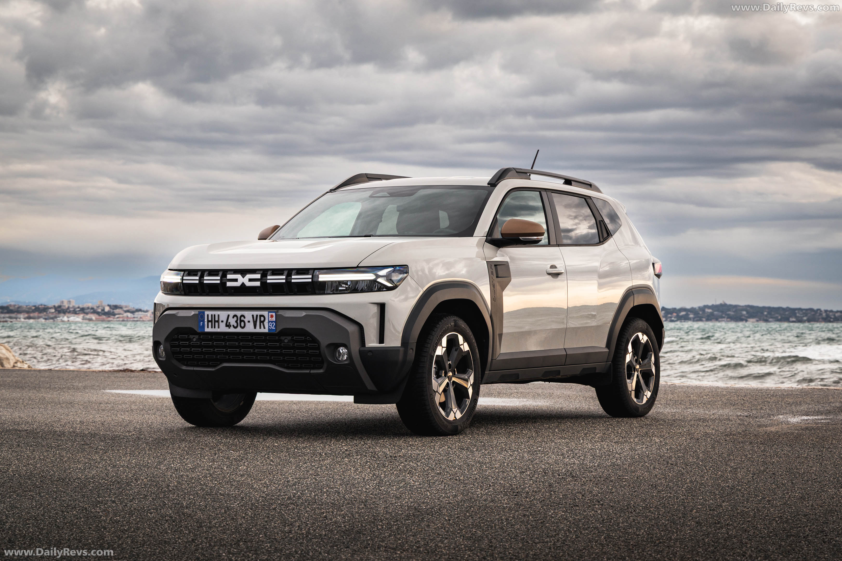 2026 Dacia Duster III Hybrid G 150 4X4 Extreme Front View