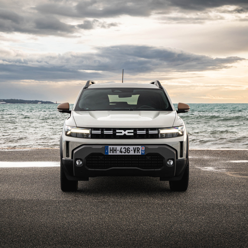 2026 Dacia Duster III Hybrid G 150 4X4 Extreme Front View