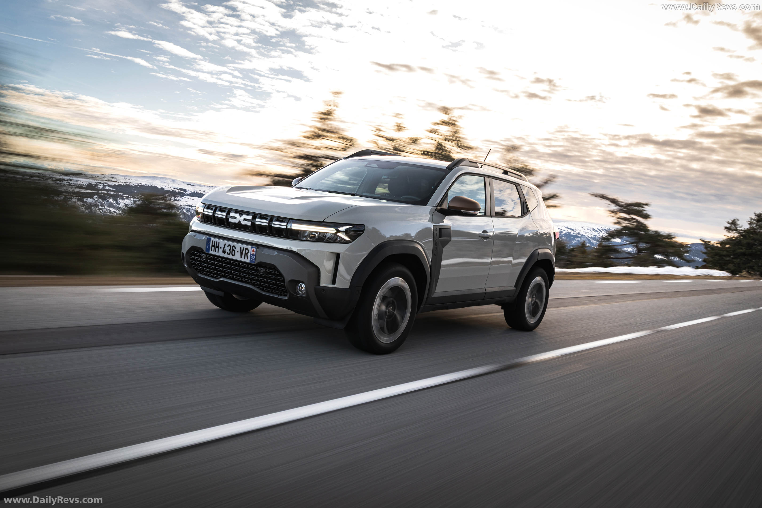 2026 Dacia Duster III Hybrid G 150 4X4 Extreme Front View