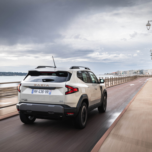 2026 Dacia Duster III Hybrid G 150 4X4 Extreme Rear View