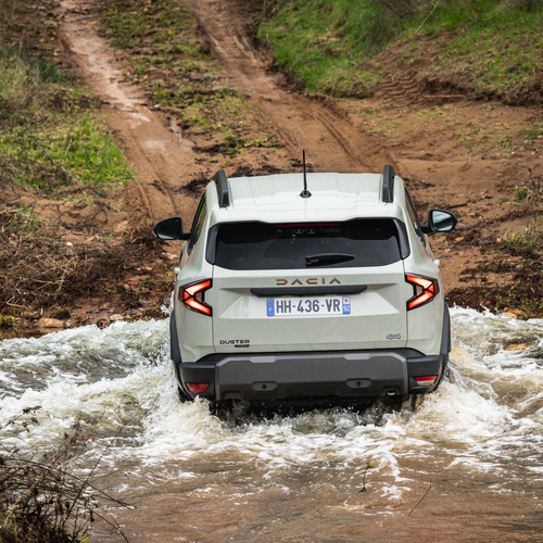 2026 Dacia Duster III Hybrid G 150 4X4 Extreme Rear View