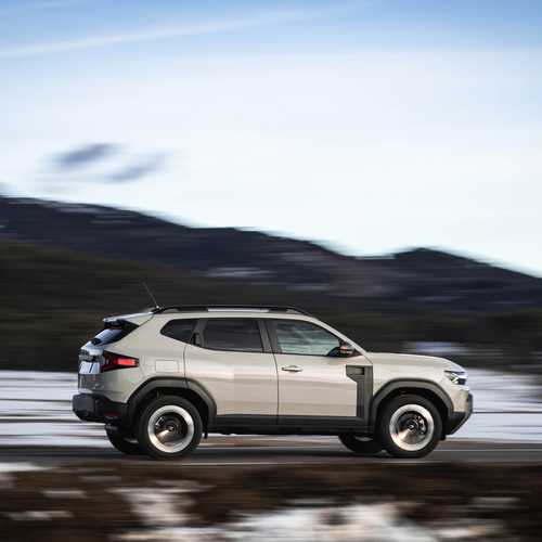 2026 Dacia Duster III Hybrid G 150 4X4 Extreme Side View
