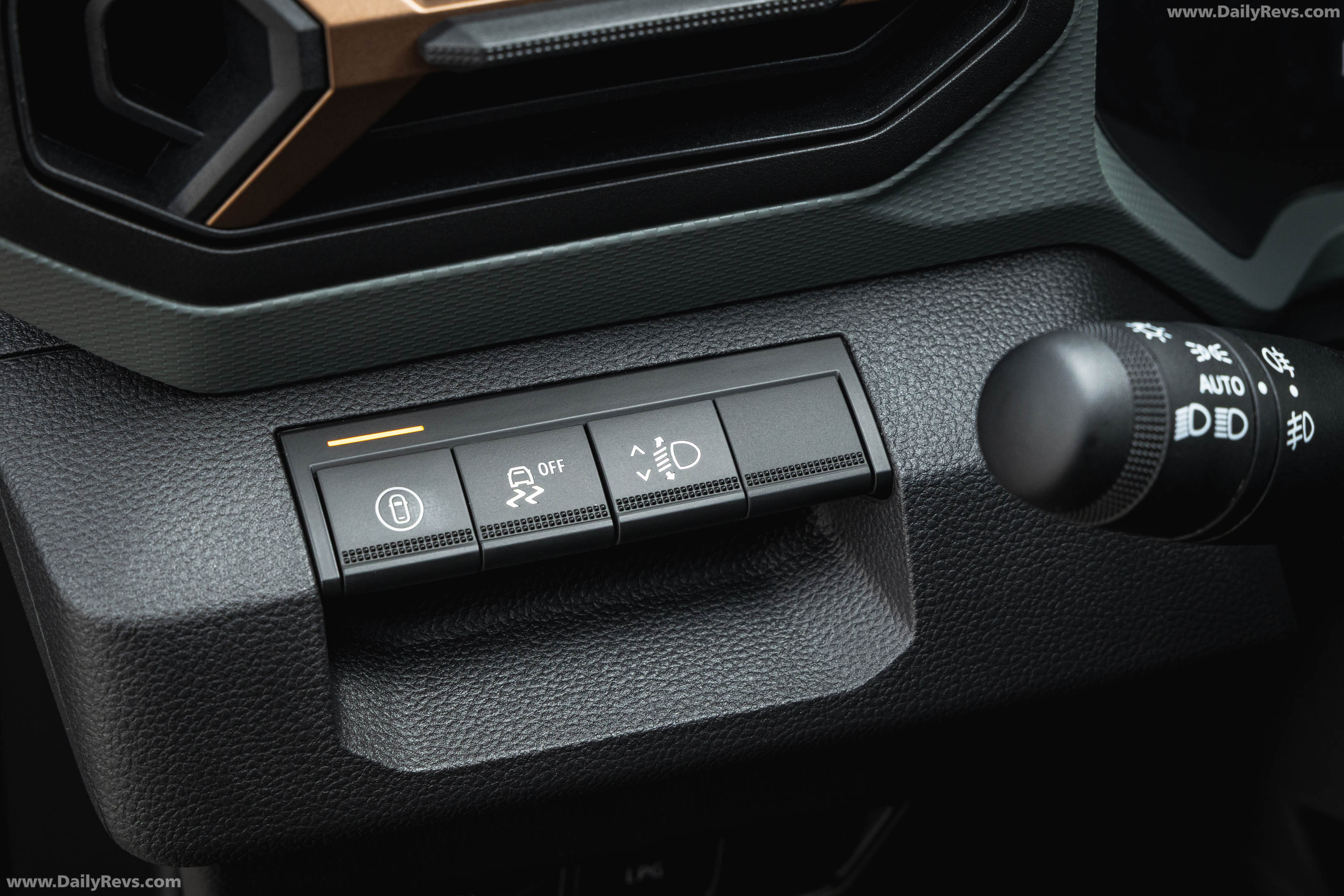 2026 Dacia Duster III Hybrid G 150 4X4 Extreme Interior