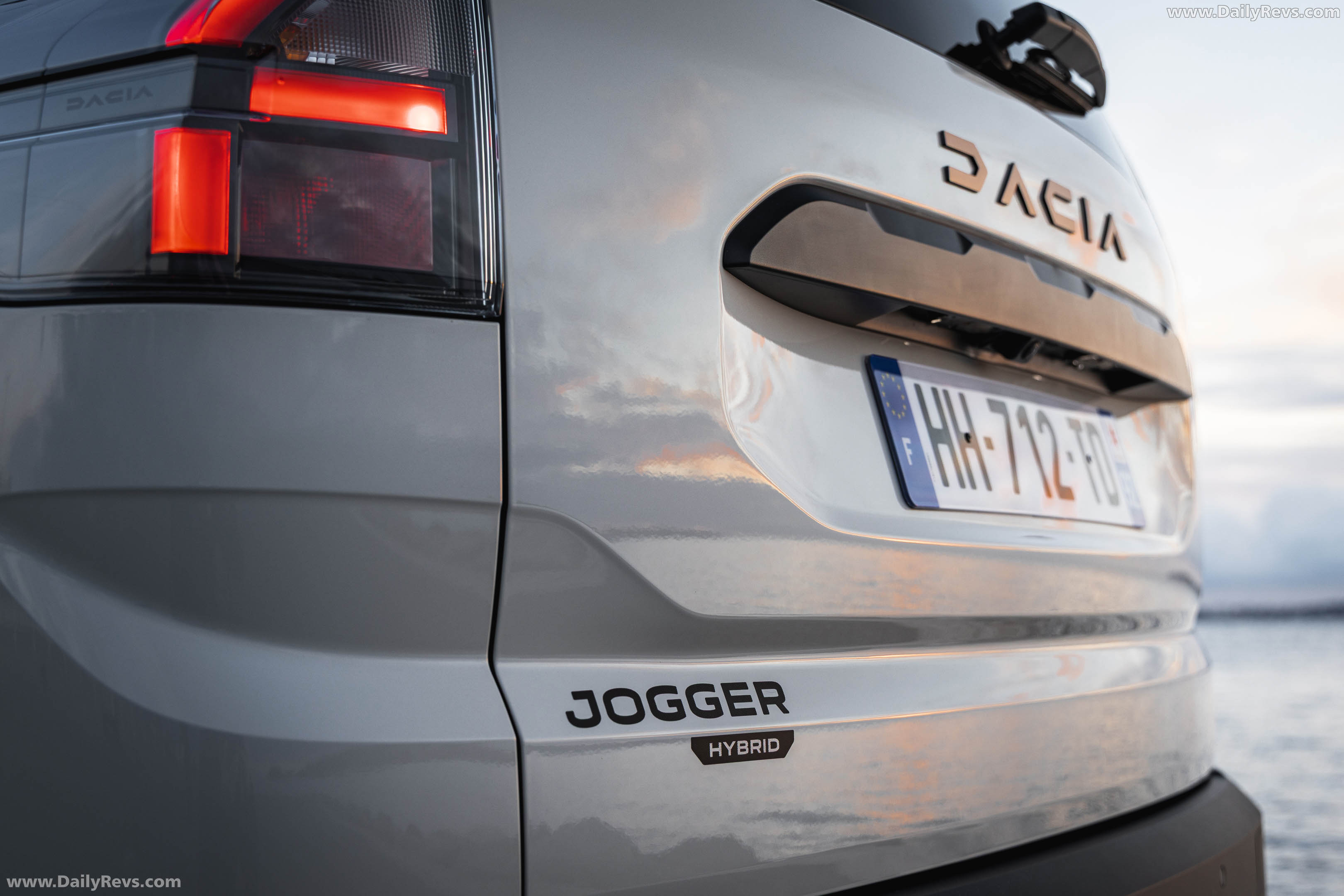 2026 Dacia Jogger Hybrid 155 Extreme Exterior