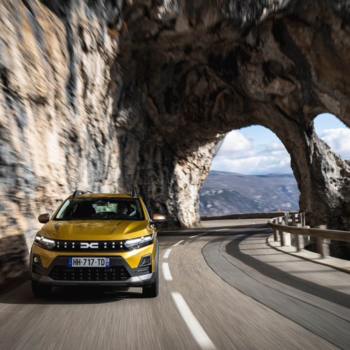 2026 Dacia Sandero Stepway III Eco G120 Extreme Front View