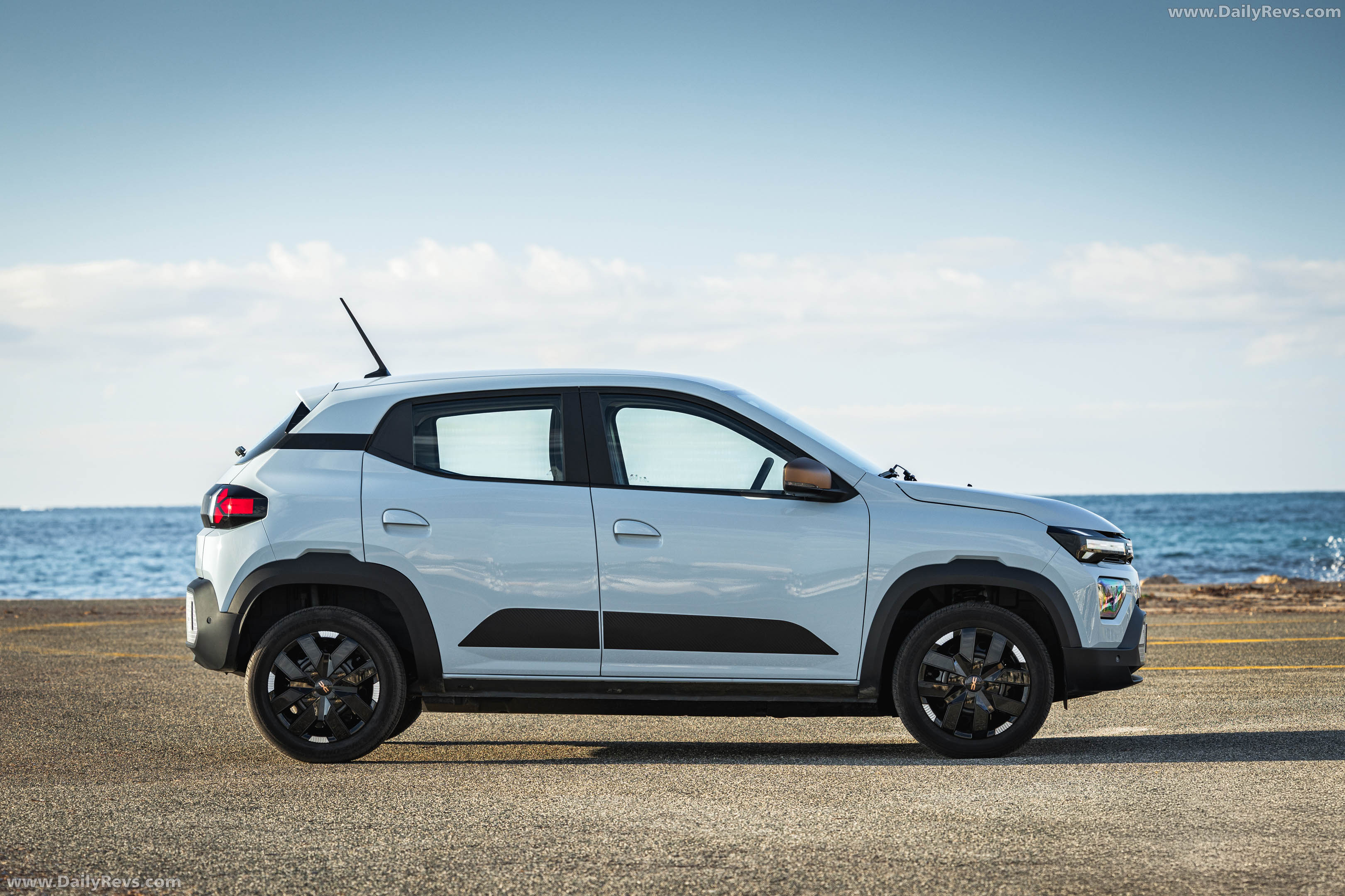 2026 2026 Dacia Spring Extreme Side View