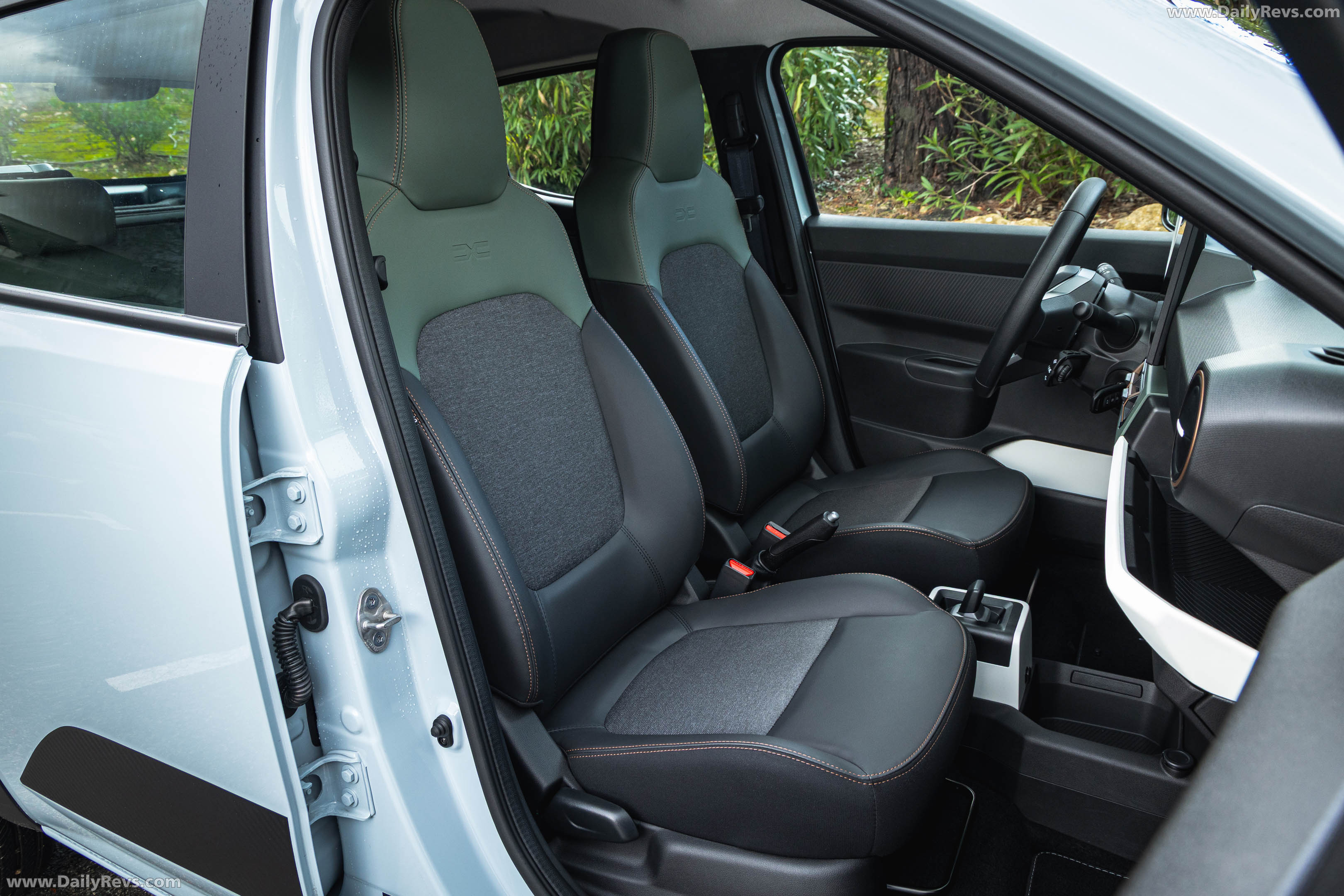2026 2026 Dacia Spring Extreme Interior
