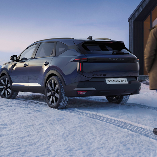 2027 Dacia Striker Hybrid 150 4x4 Rear View