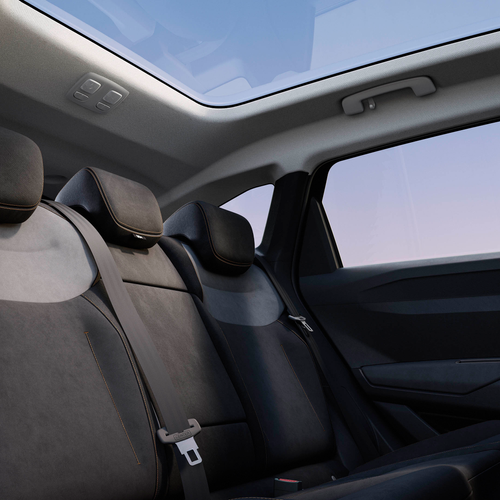 2027 Dacia Striker Hybrid 150 4x4 Interior