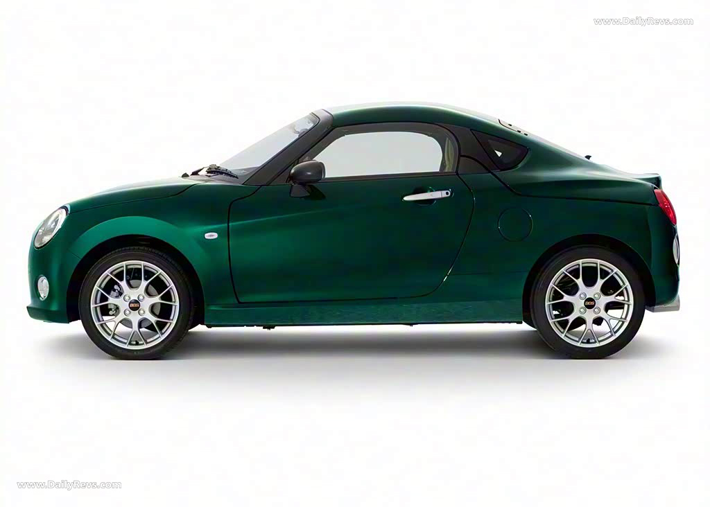 2007 Daihatsu Copen Coupe Side View