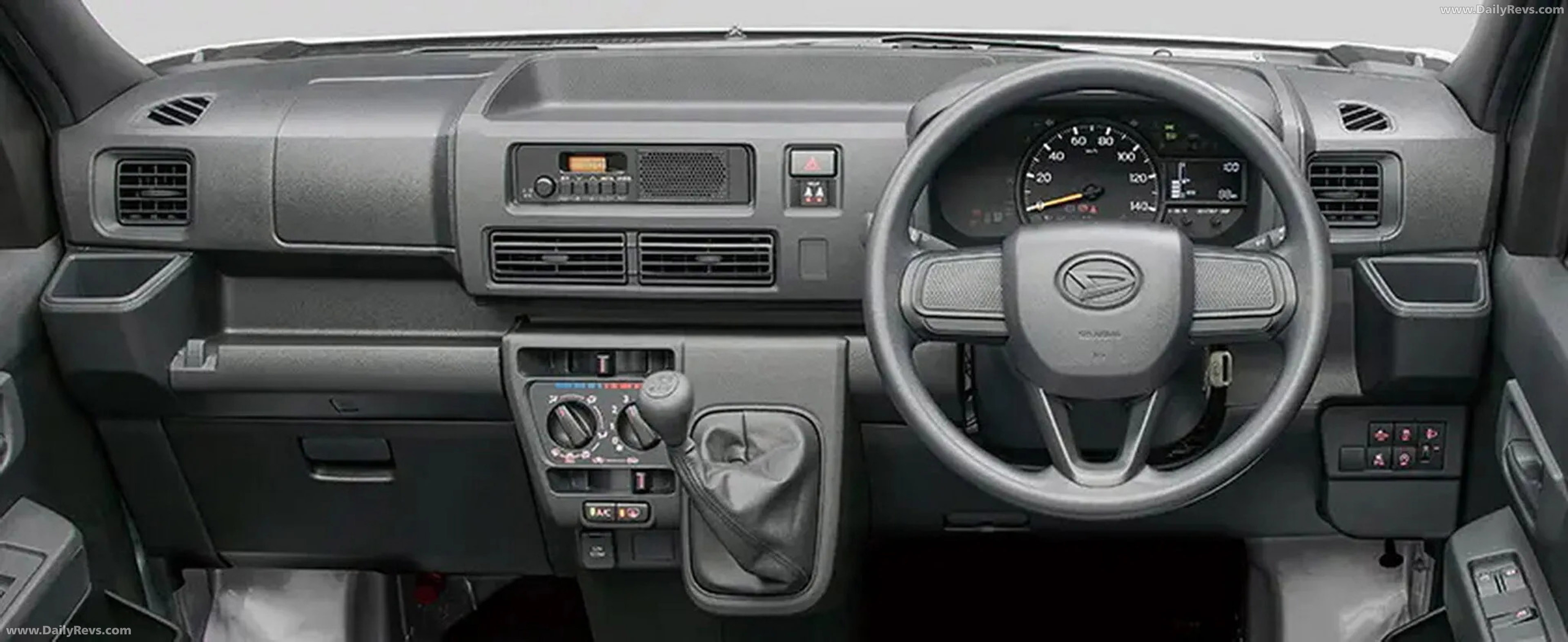 2026 Daihatsu Hijet Cargo Interior