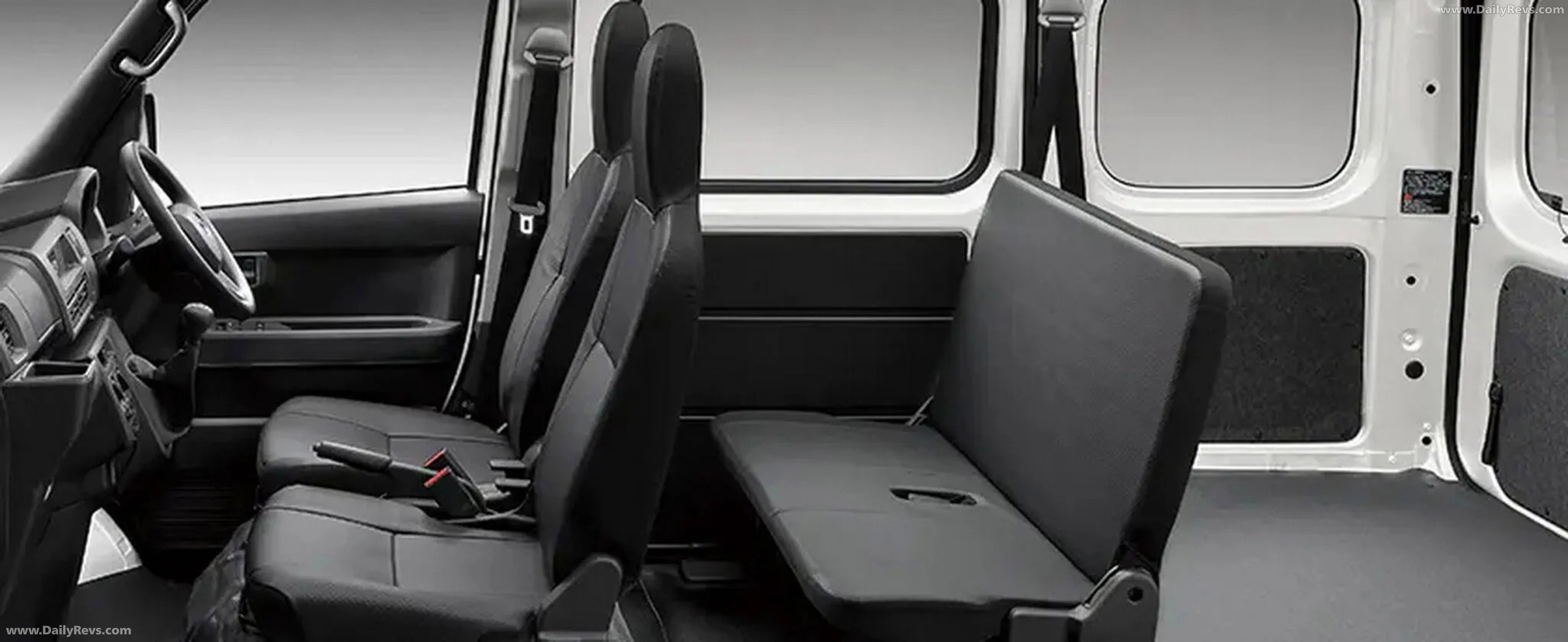 2026 Daihatsu Hijet Cargo Interior