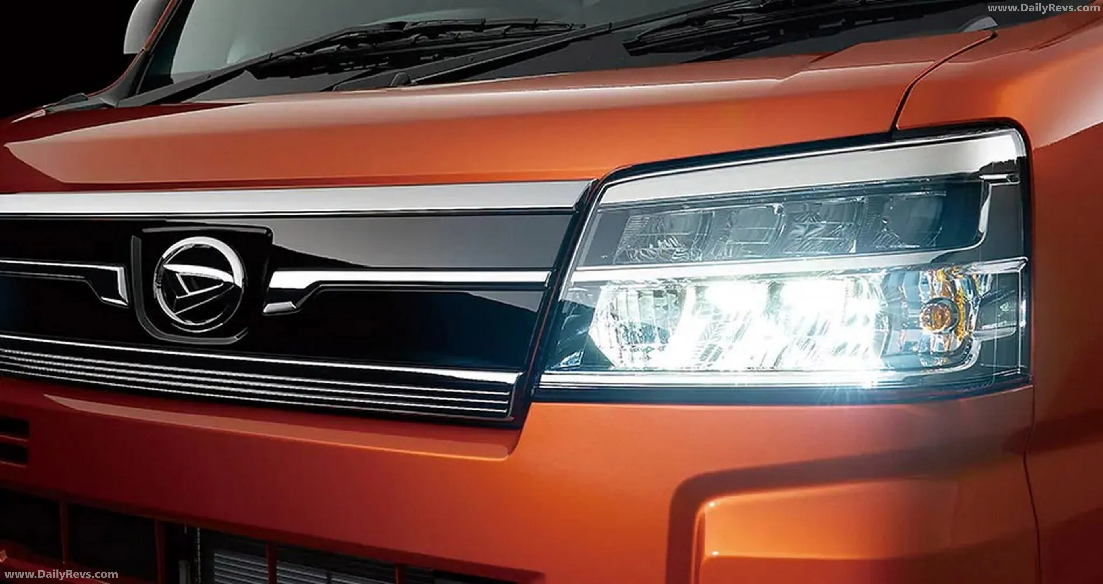 2026 Daihatsu Atrai Exterior