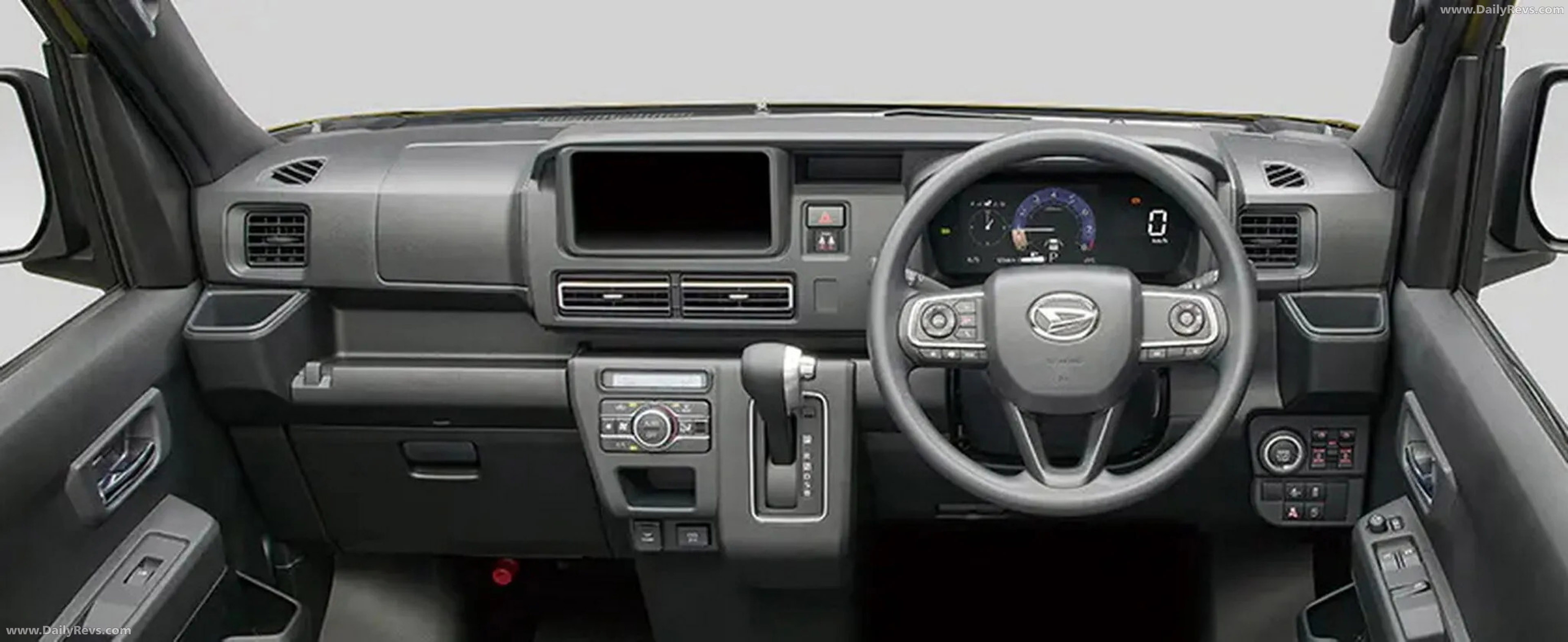 2026 Daihatsu Atrai Interior